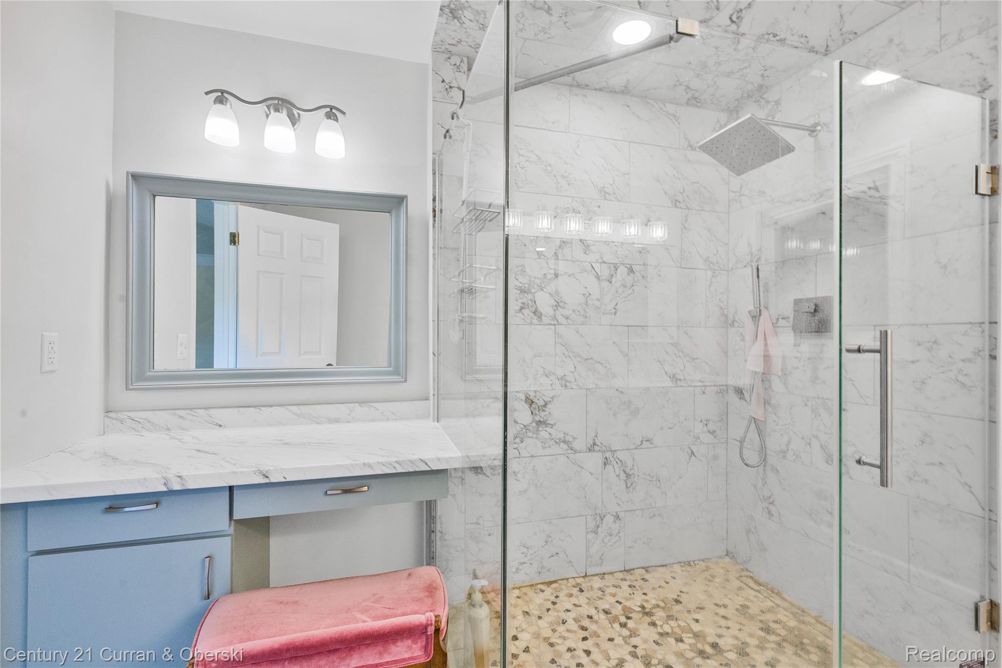 5994 Glen Eagles Drive Property Photo 32