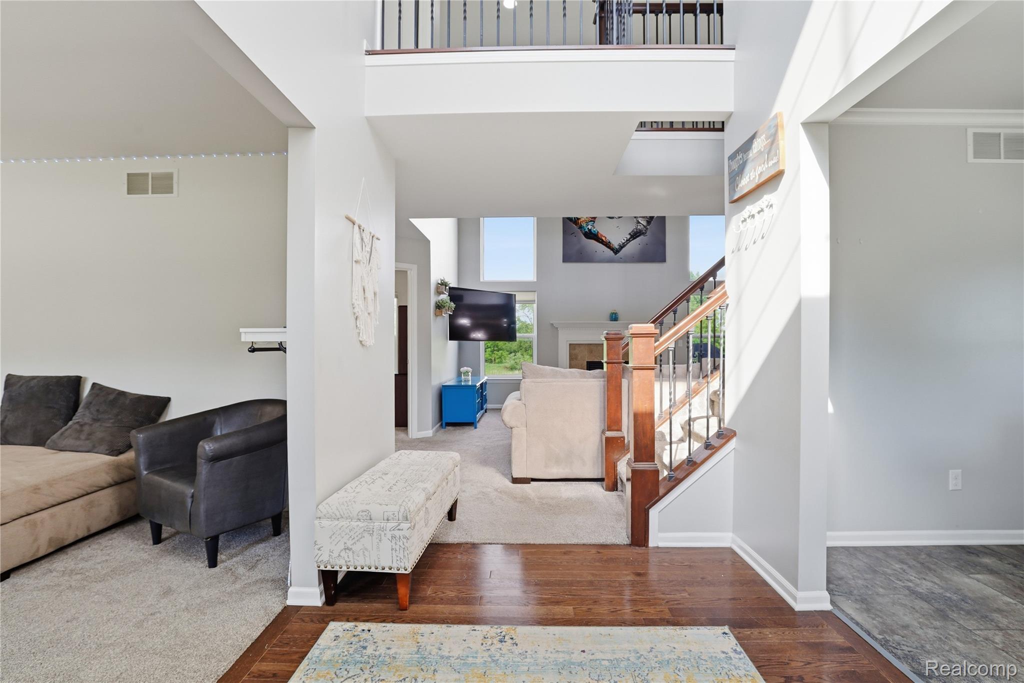 6176 Sterling Trail Property Photo 8