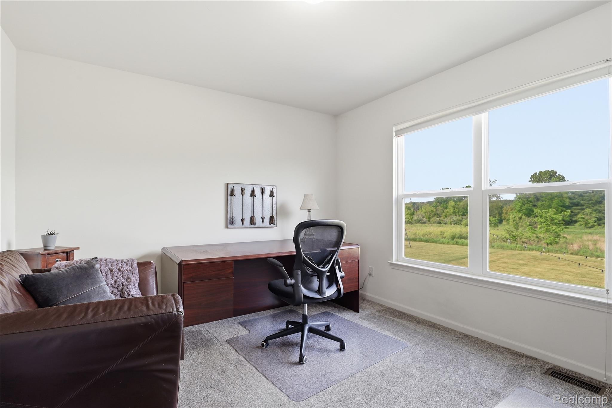 6176 Sterling Trail Property Photo 13