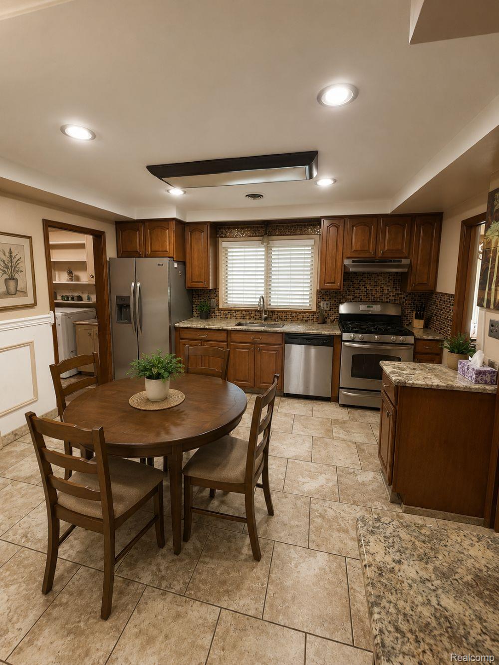 23521 Lee Baker Drive Property Photo 20