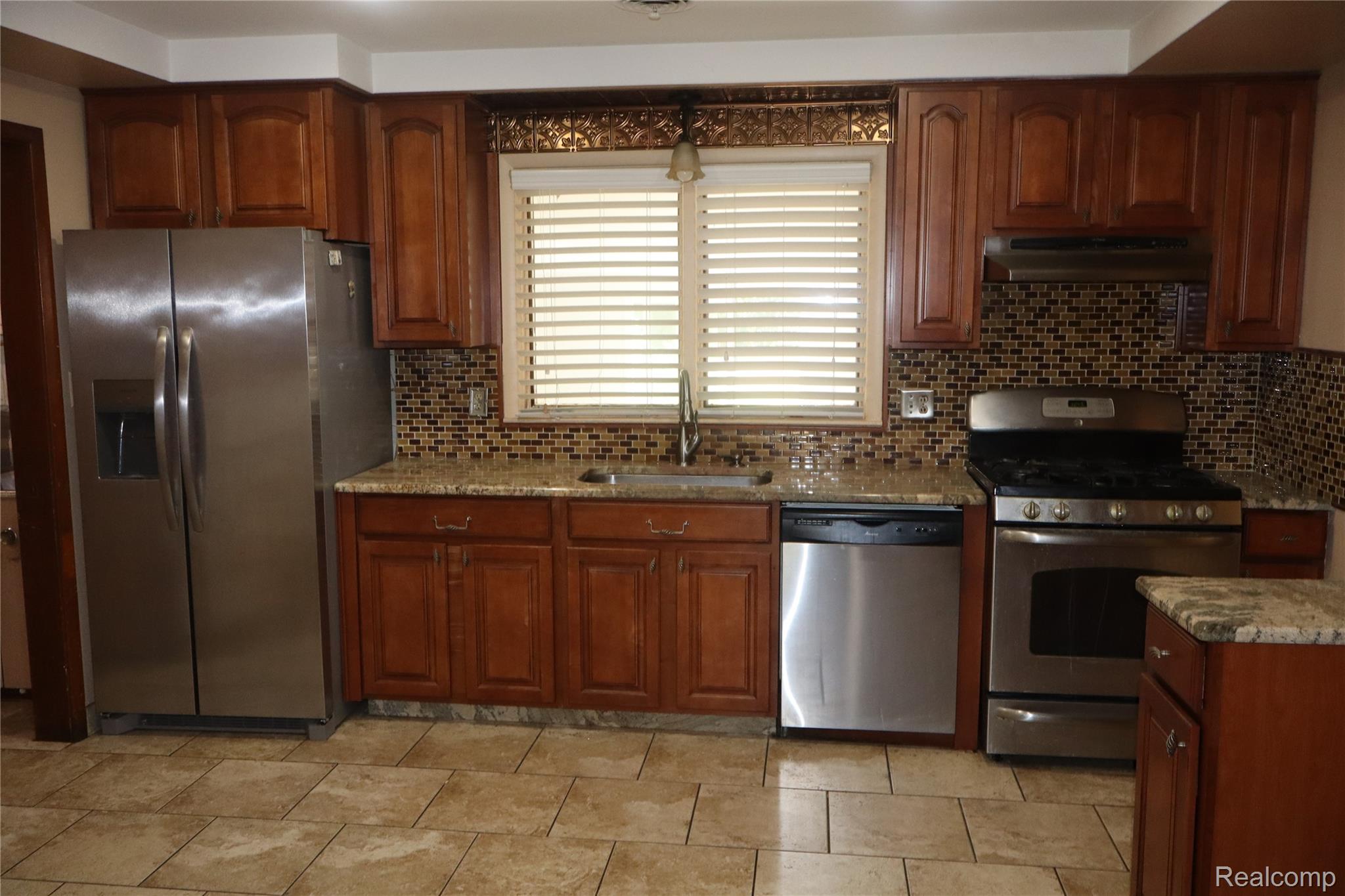 23521 Lee Baker Drive Property Photo 21