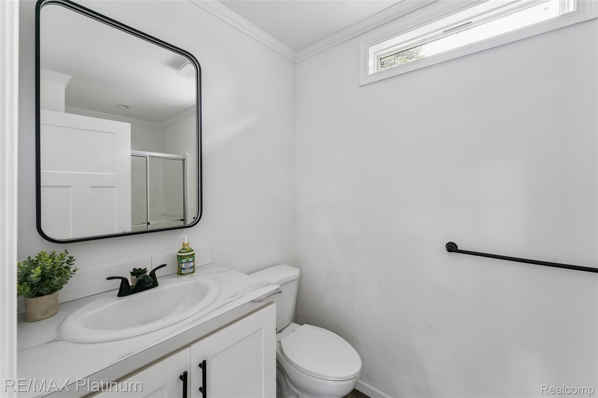 27 Sunset Lane Property Photo 6
