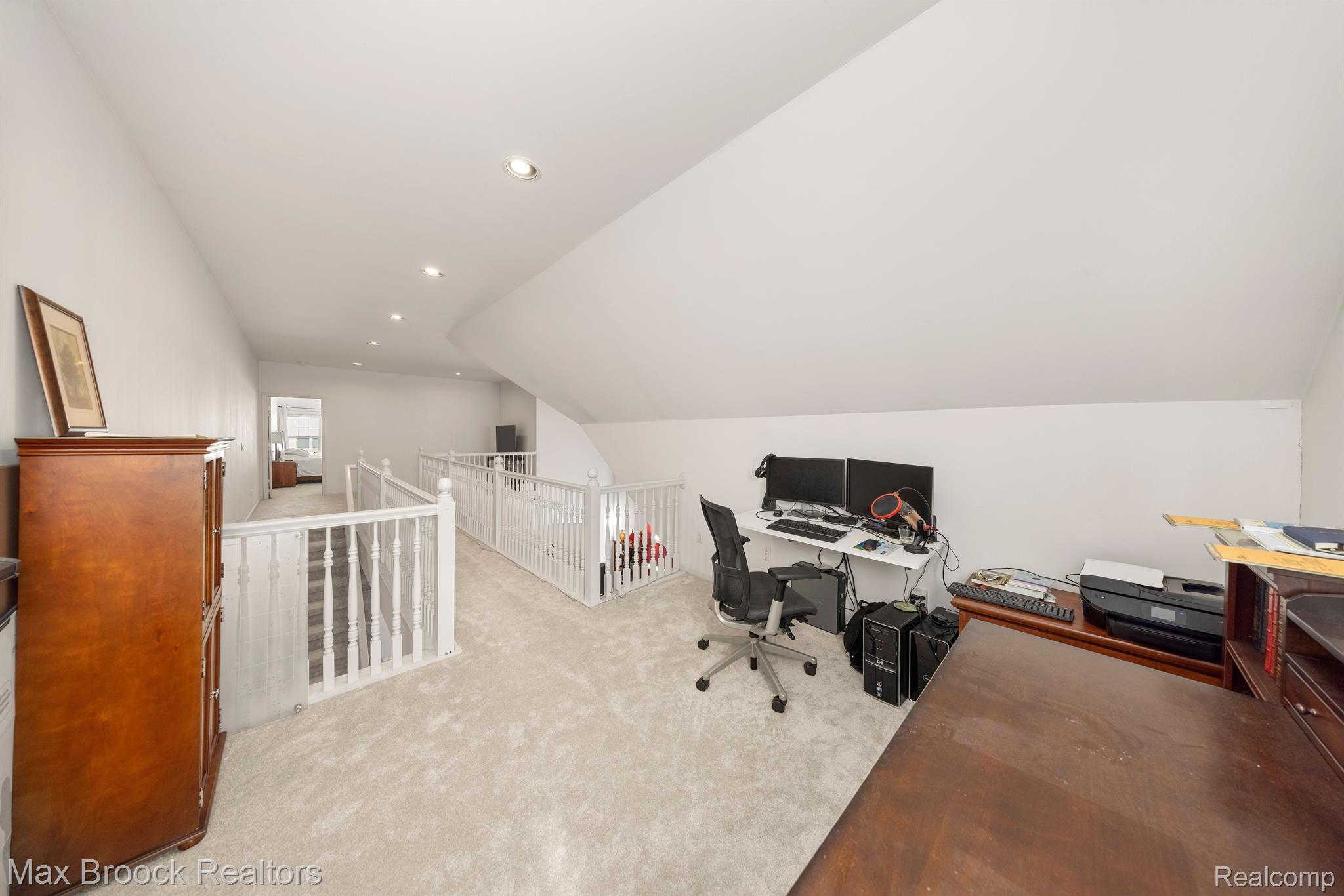 160 Tiffany Lane Property Photo 26