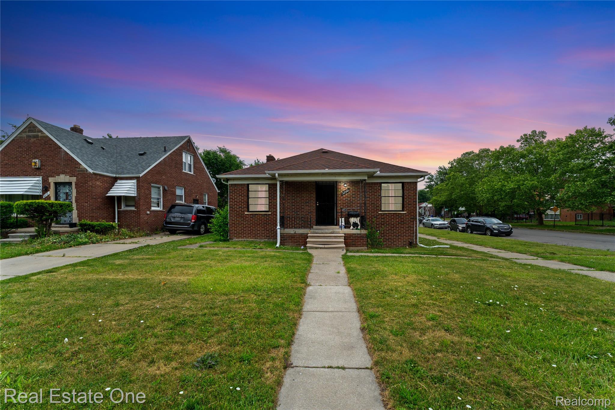 5200 Chalmers Street Property Photo 1
