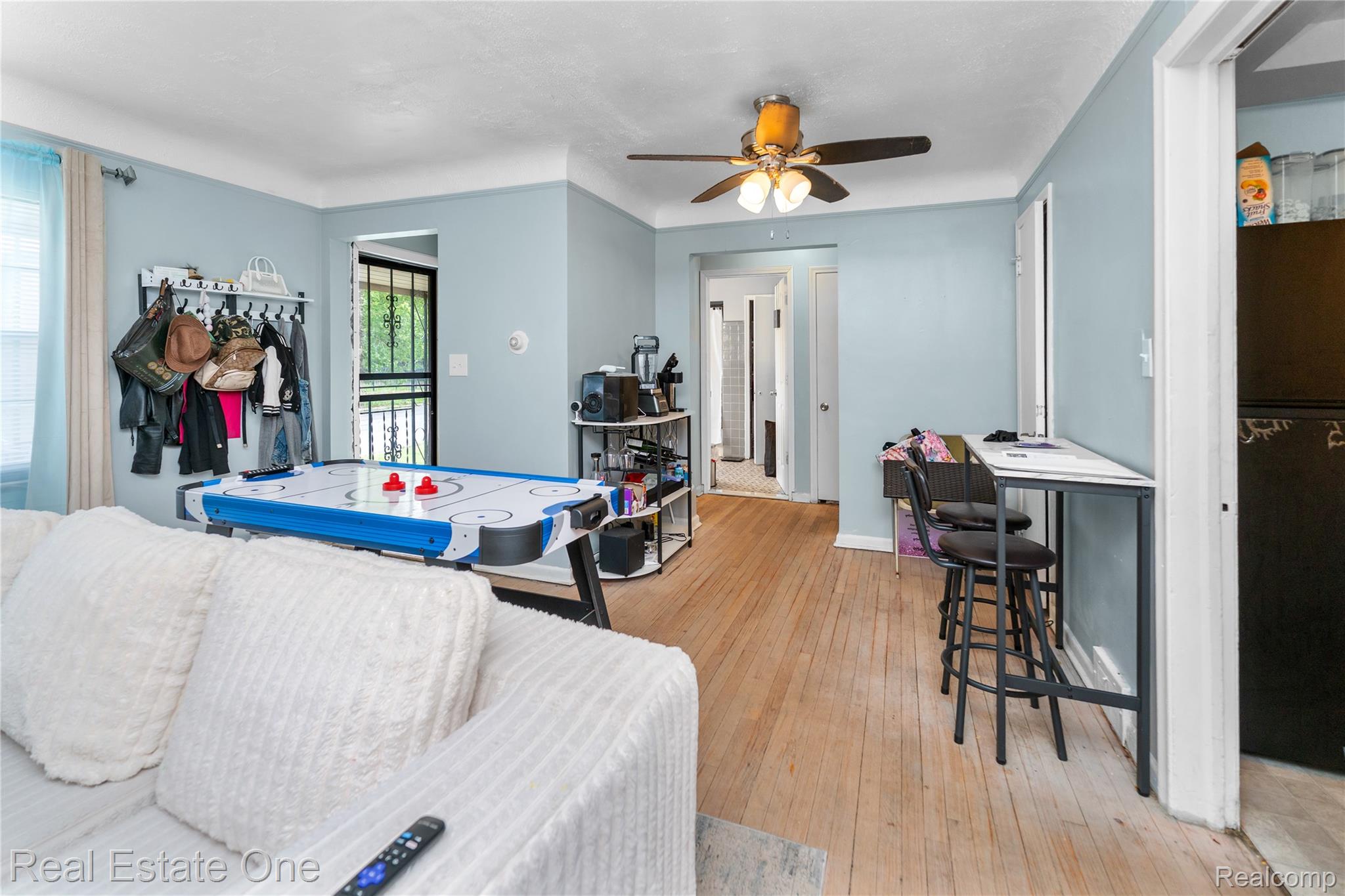 5200 Chalmers Street Property Photo 9