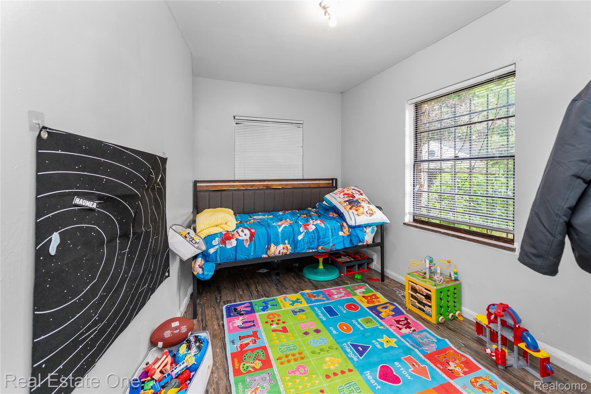 5200 Chalmers Street Property Photo 11
