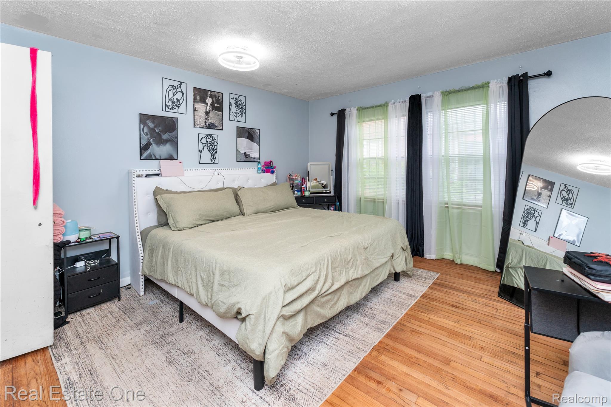 5200 Chalmers Street Property Photo 12