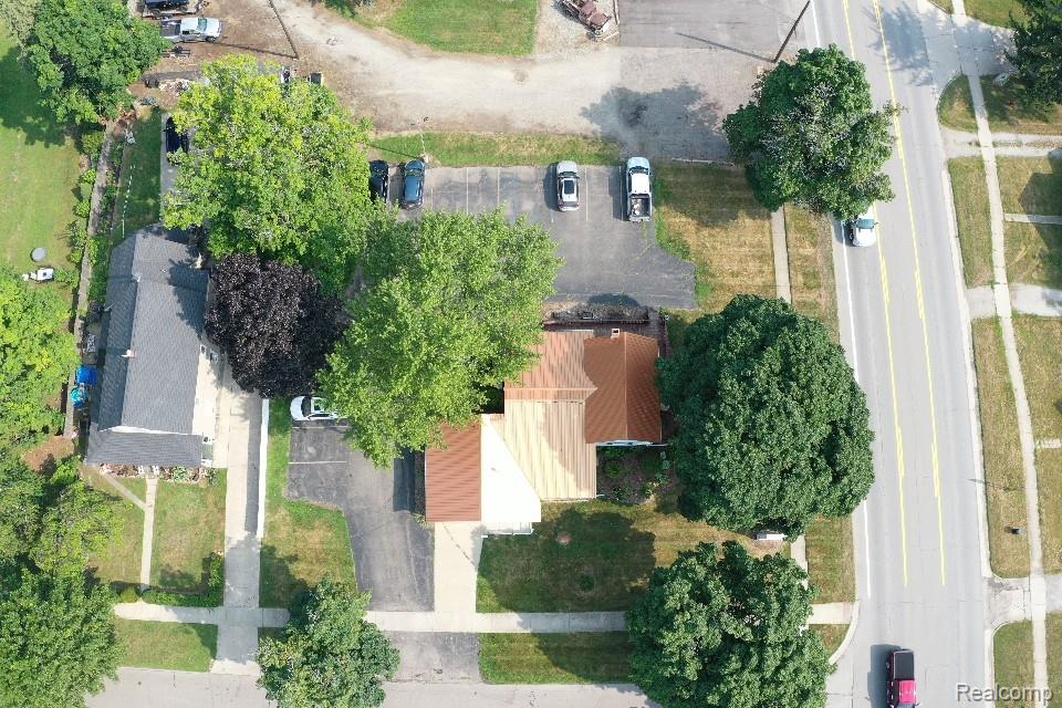 325 N Cedar Street Property Photo 29