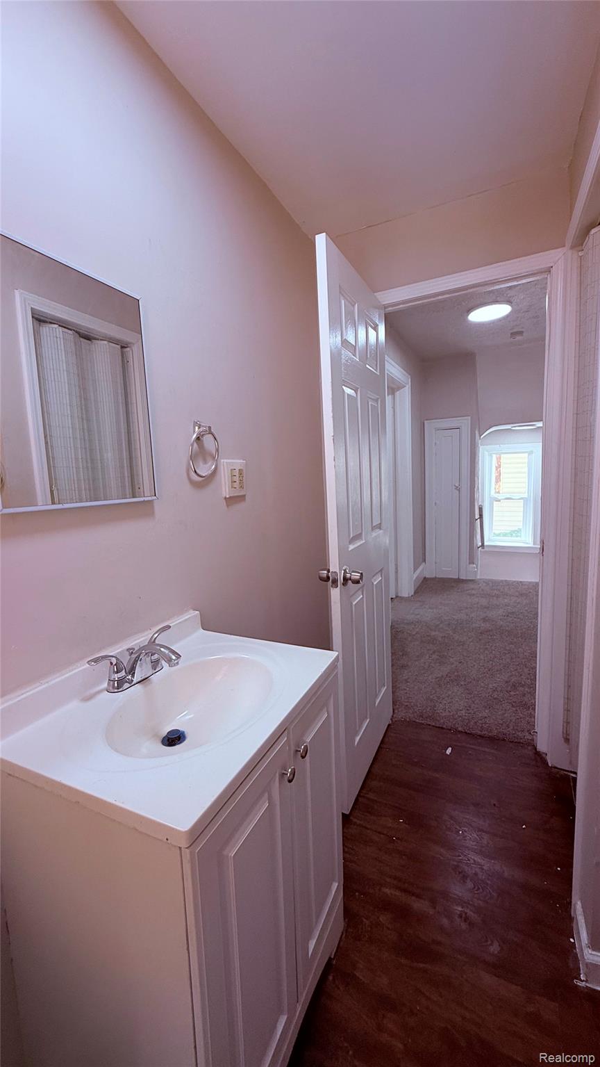 16203 Roselawn Street Property Photo 21