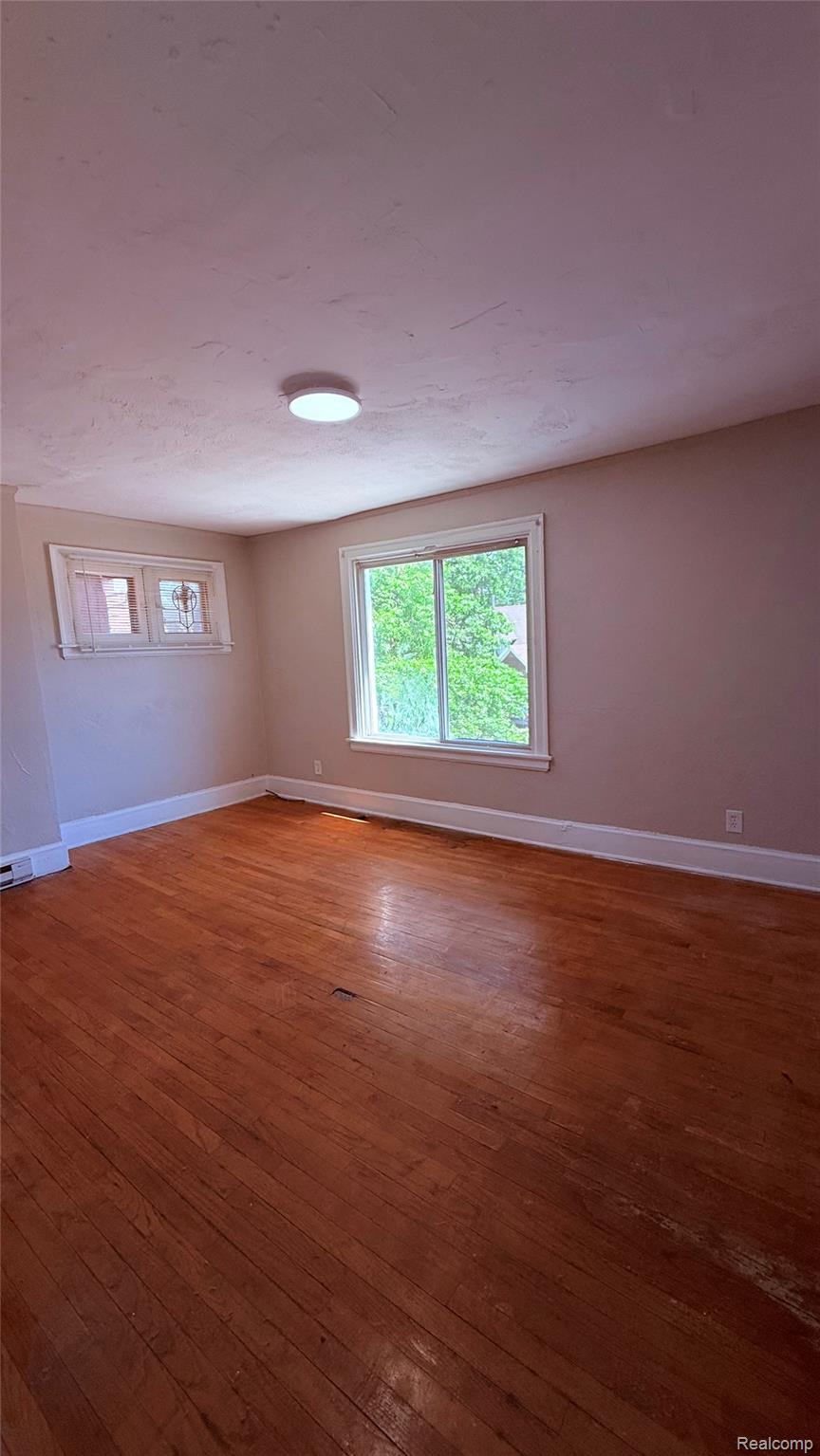 16203 Roselawn Street Property Photo 30