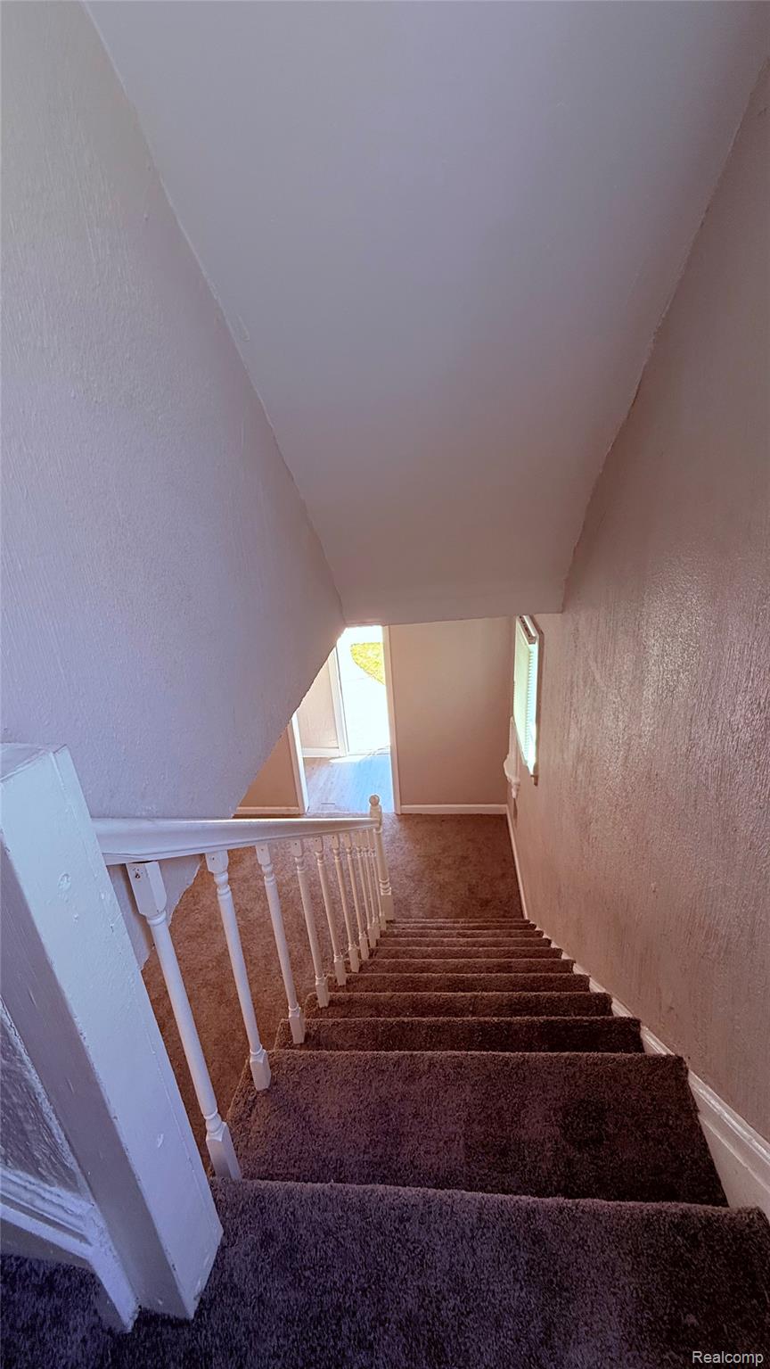 16203 Roselawn Street Property Photo 35