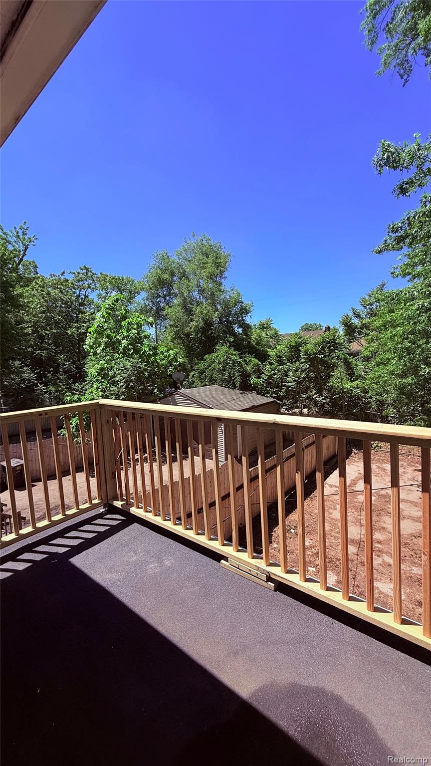 16203 Roselawn Street Property Photo 41