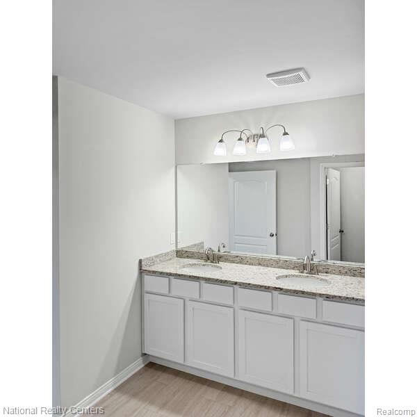 374 (immediate Occupancy) Devonshire Drive 30 Property Photo 16