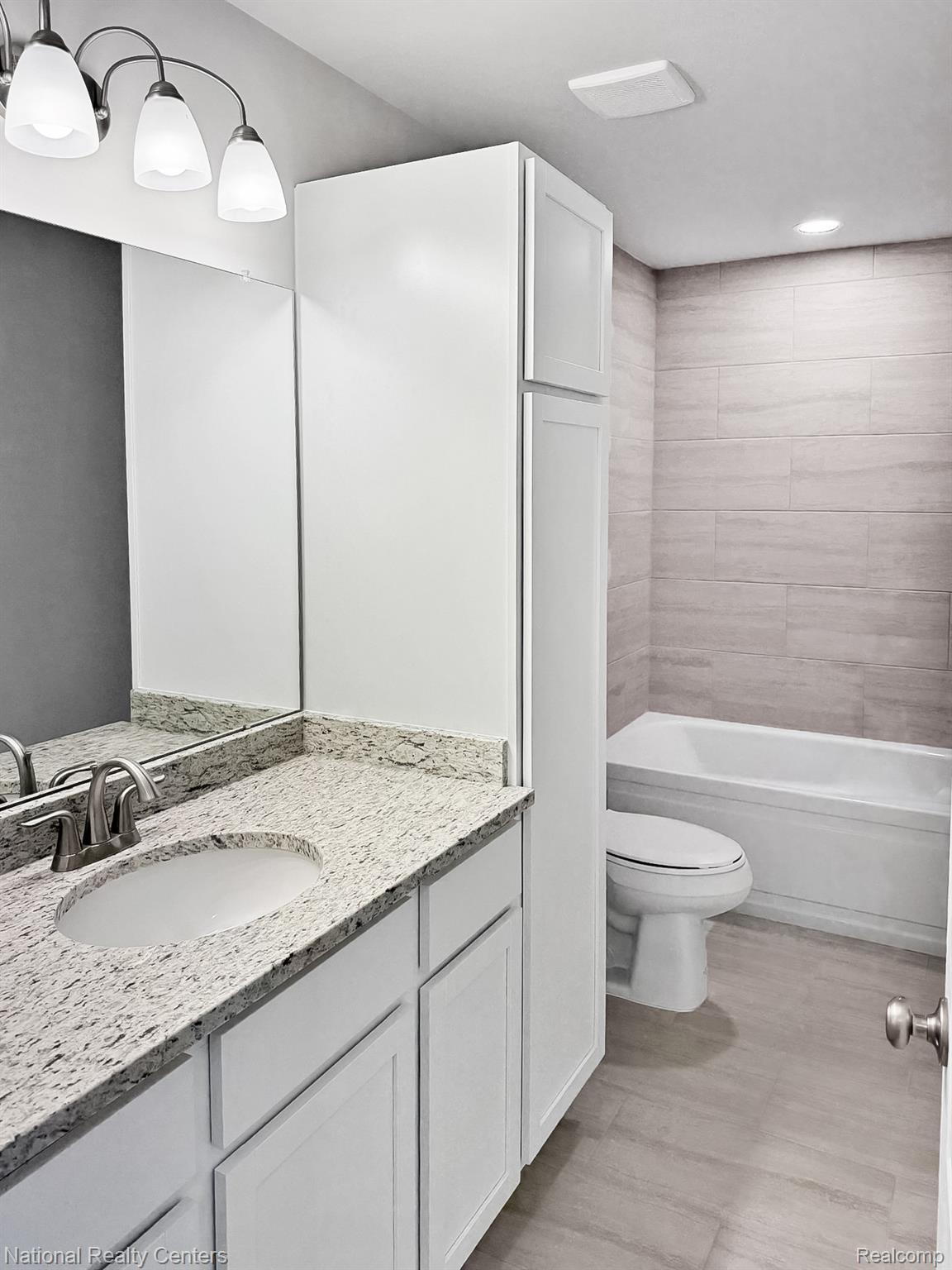 374 (immediate Occupancy) Devonshire Drive 30 Property Photo 22