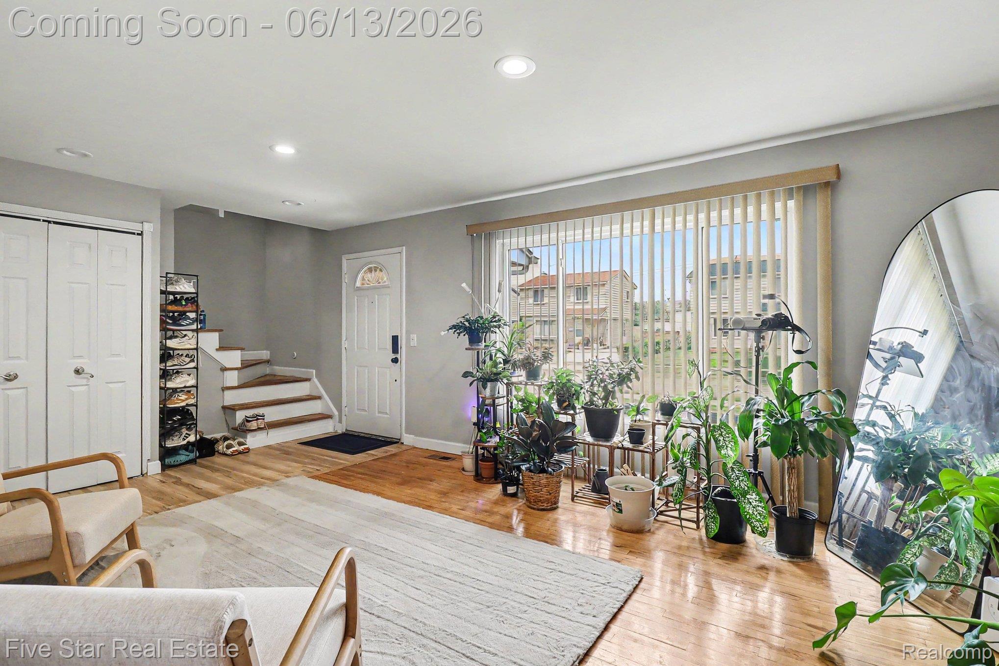 29261 Marshall Street Property Photo 5