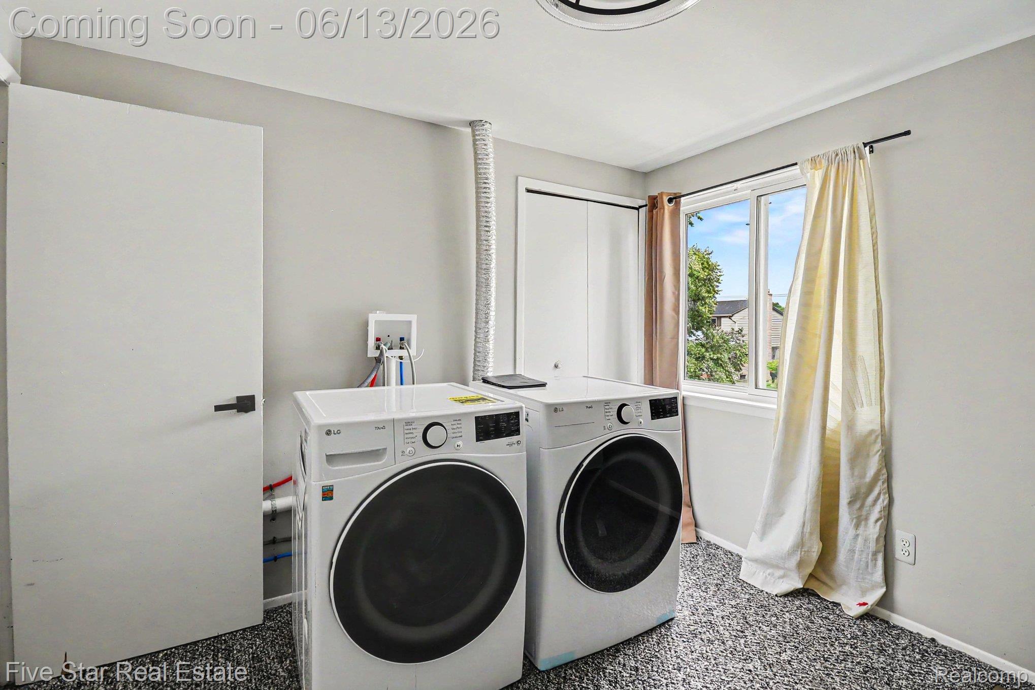29261 Marshall Street Property Photo 16