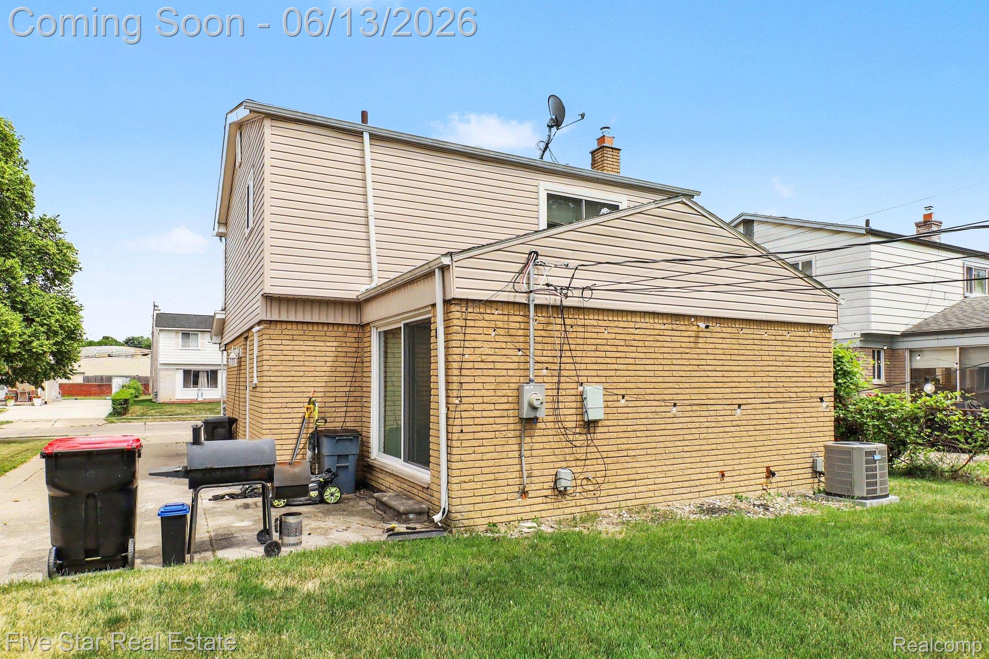 29261 Marshall Street Property Photo 26