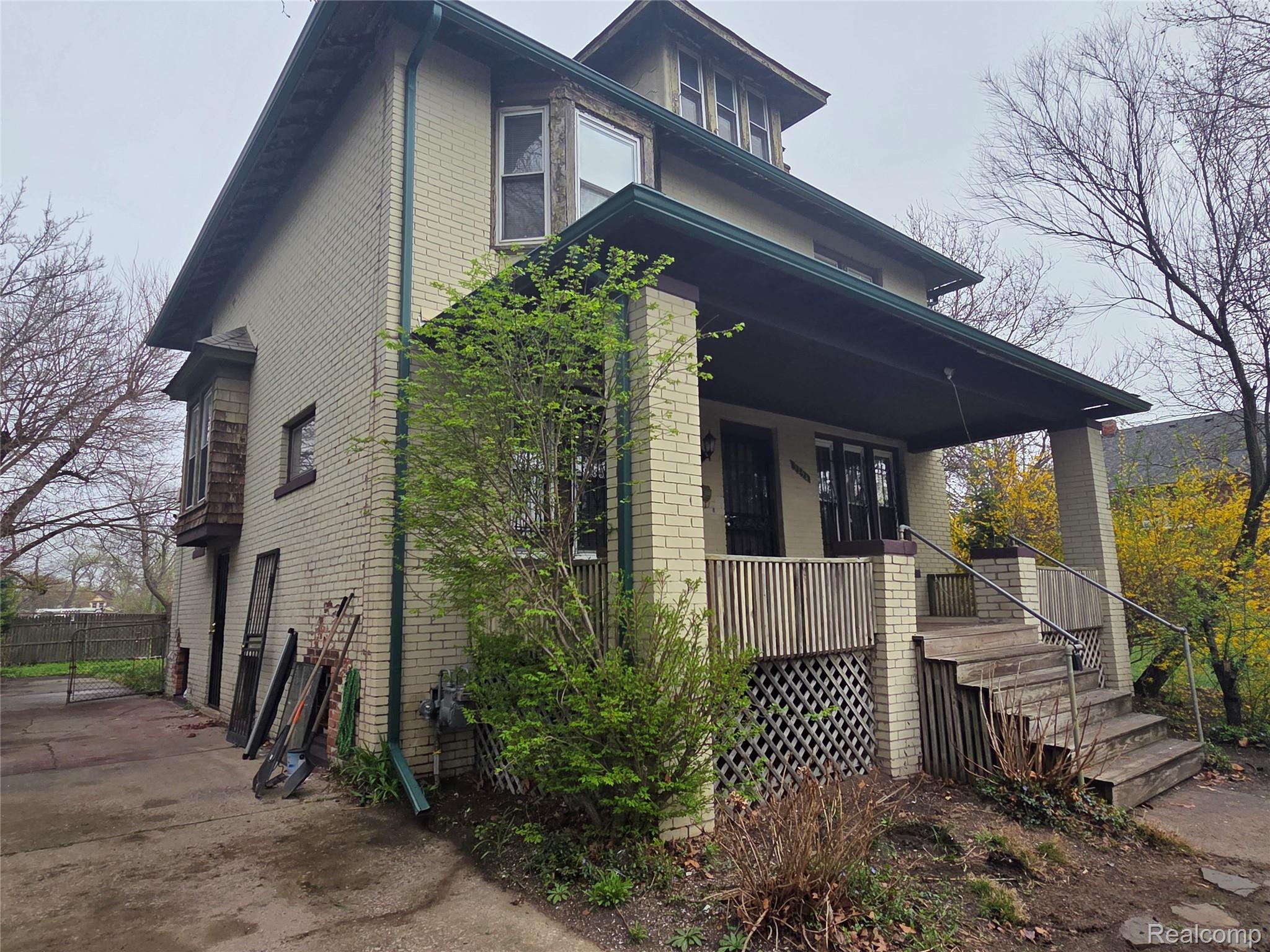 3254 Hogarth Street Property Photo 1