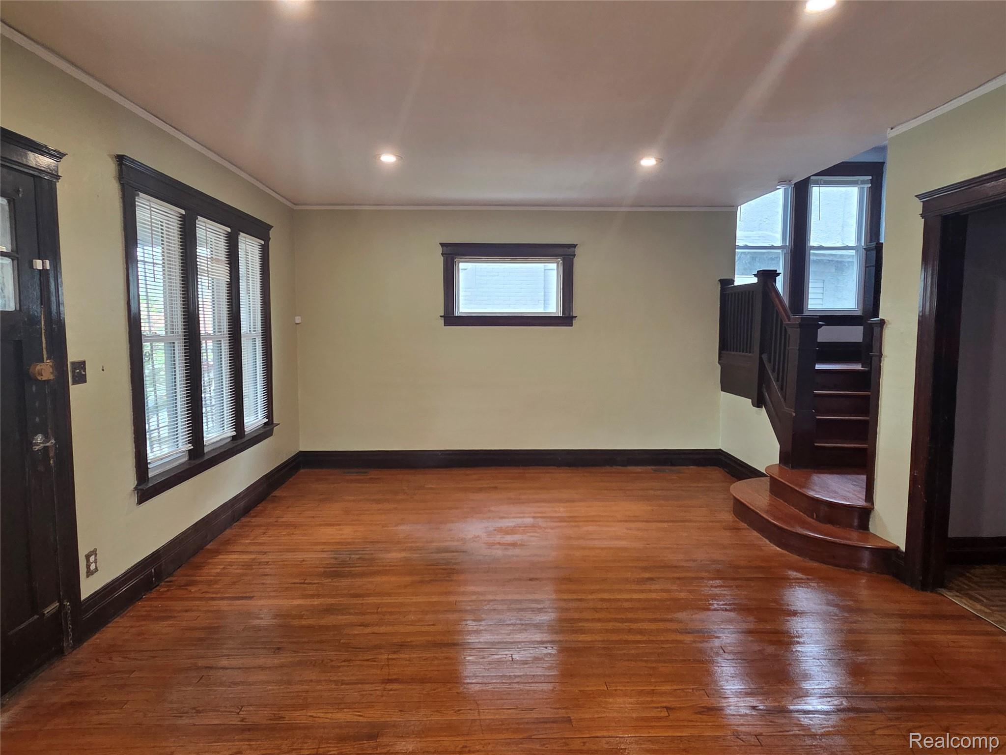 3254 Hogarth Street Property Photo 4