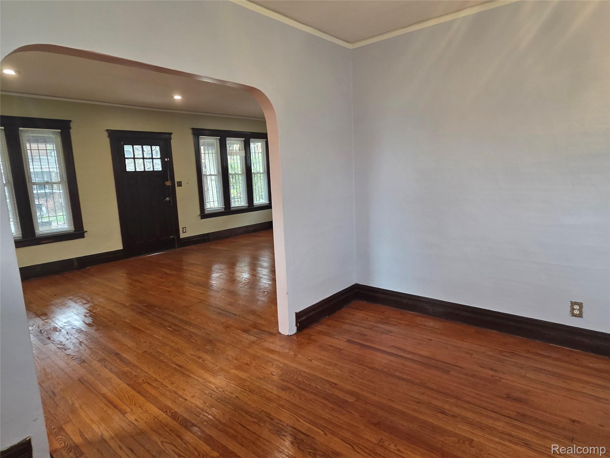 3254 Hogarth Street Property Photo 7