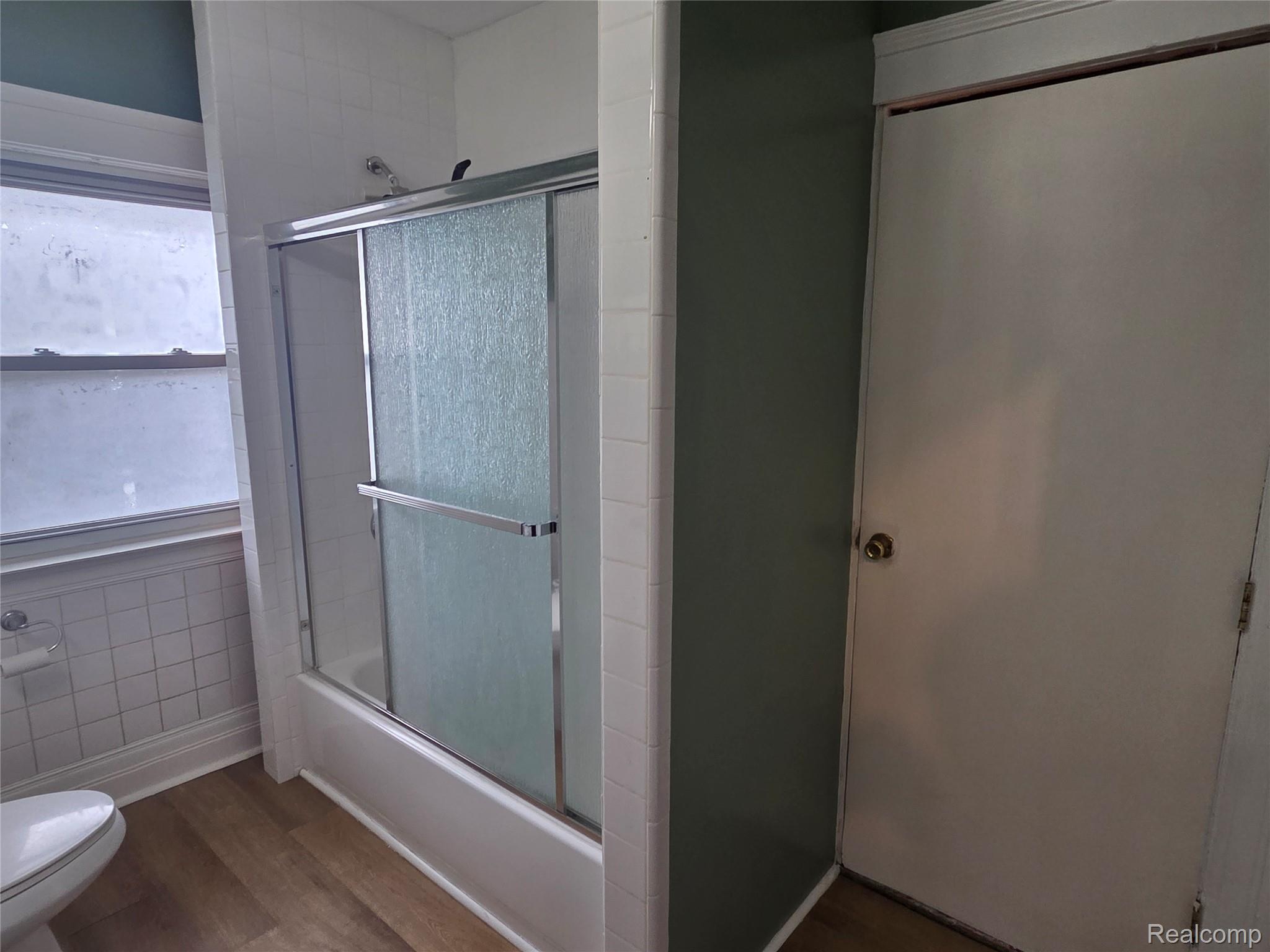 3254 Hogarth Street Property Photo 23