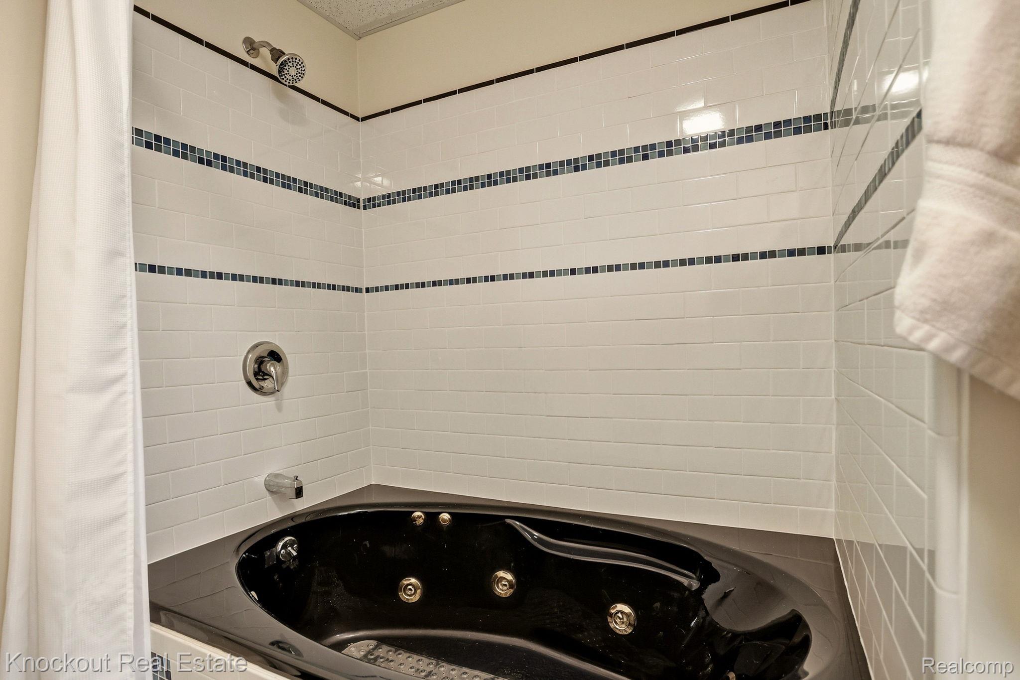 373 Block Street Property Photo 40
