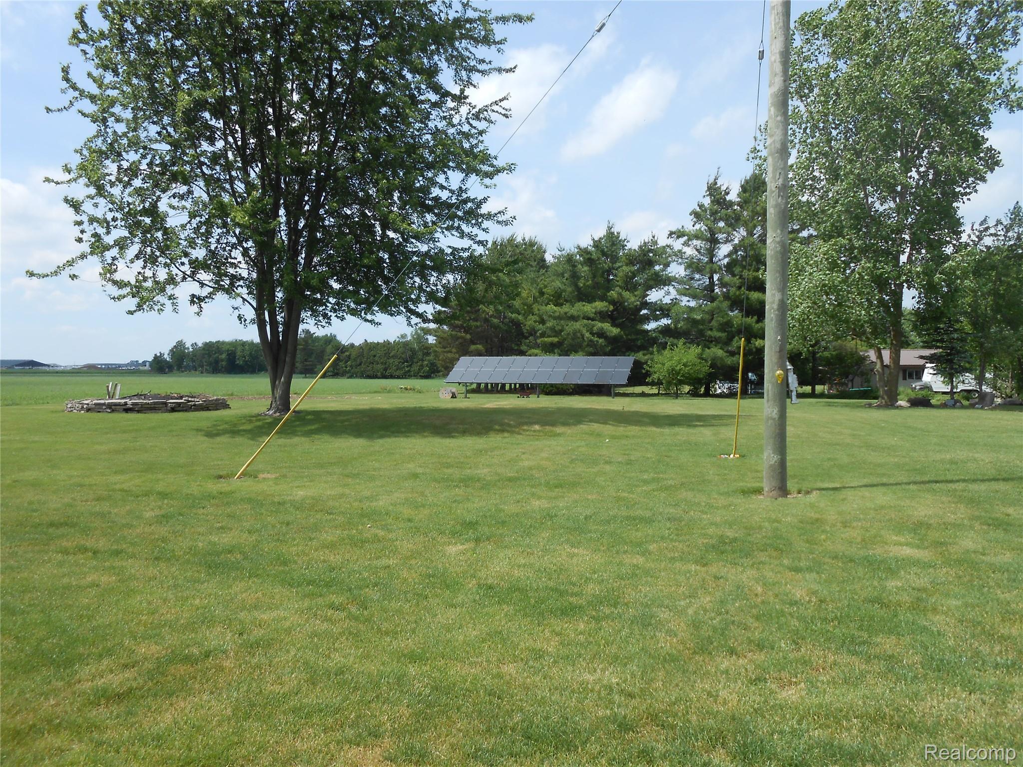 249 N Gates Road Property Photo 8