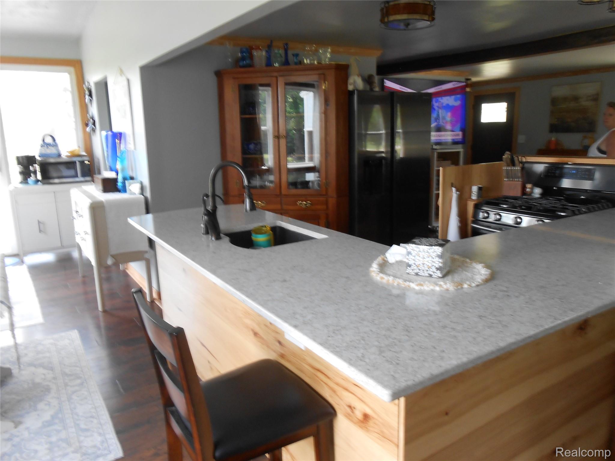 249 N Gates Road Property Photo 12