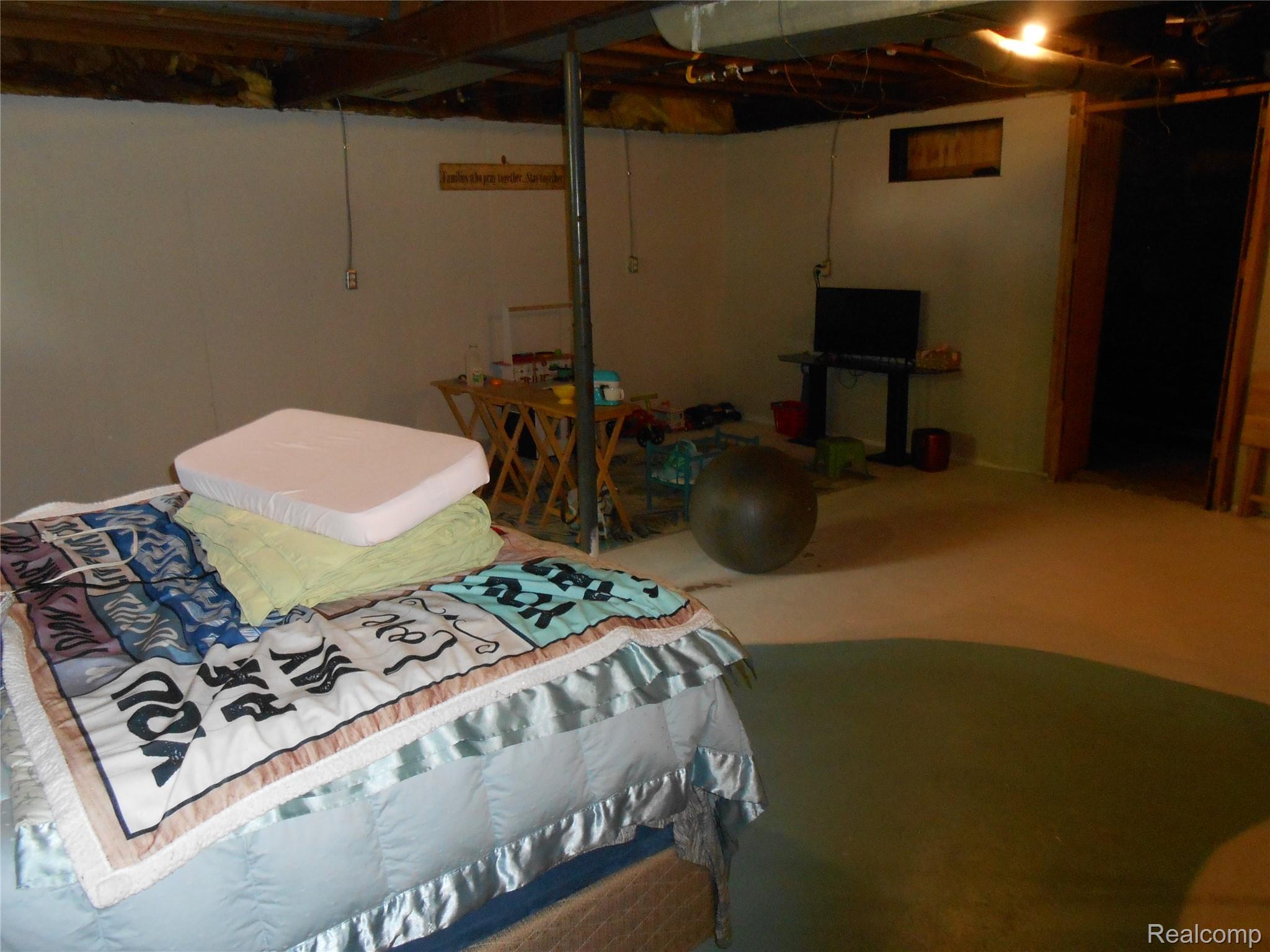 249 N Gates Road Property Photo 24