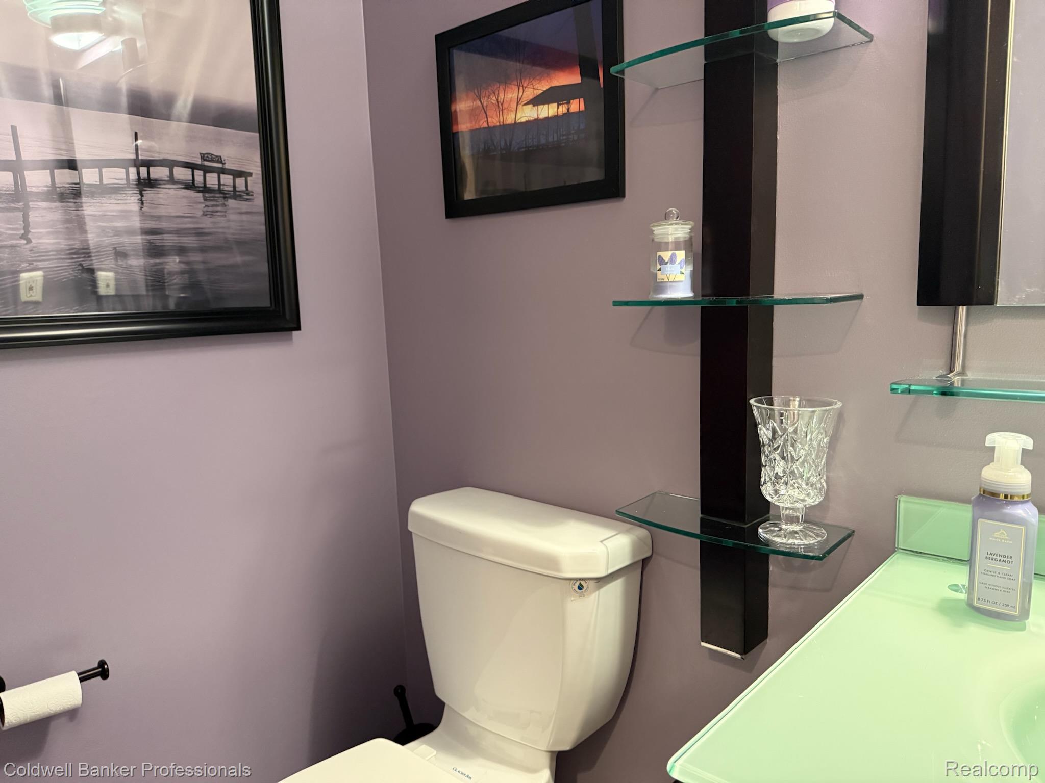 33374 Jefferson Avenue Property Photo 18