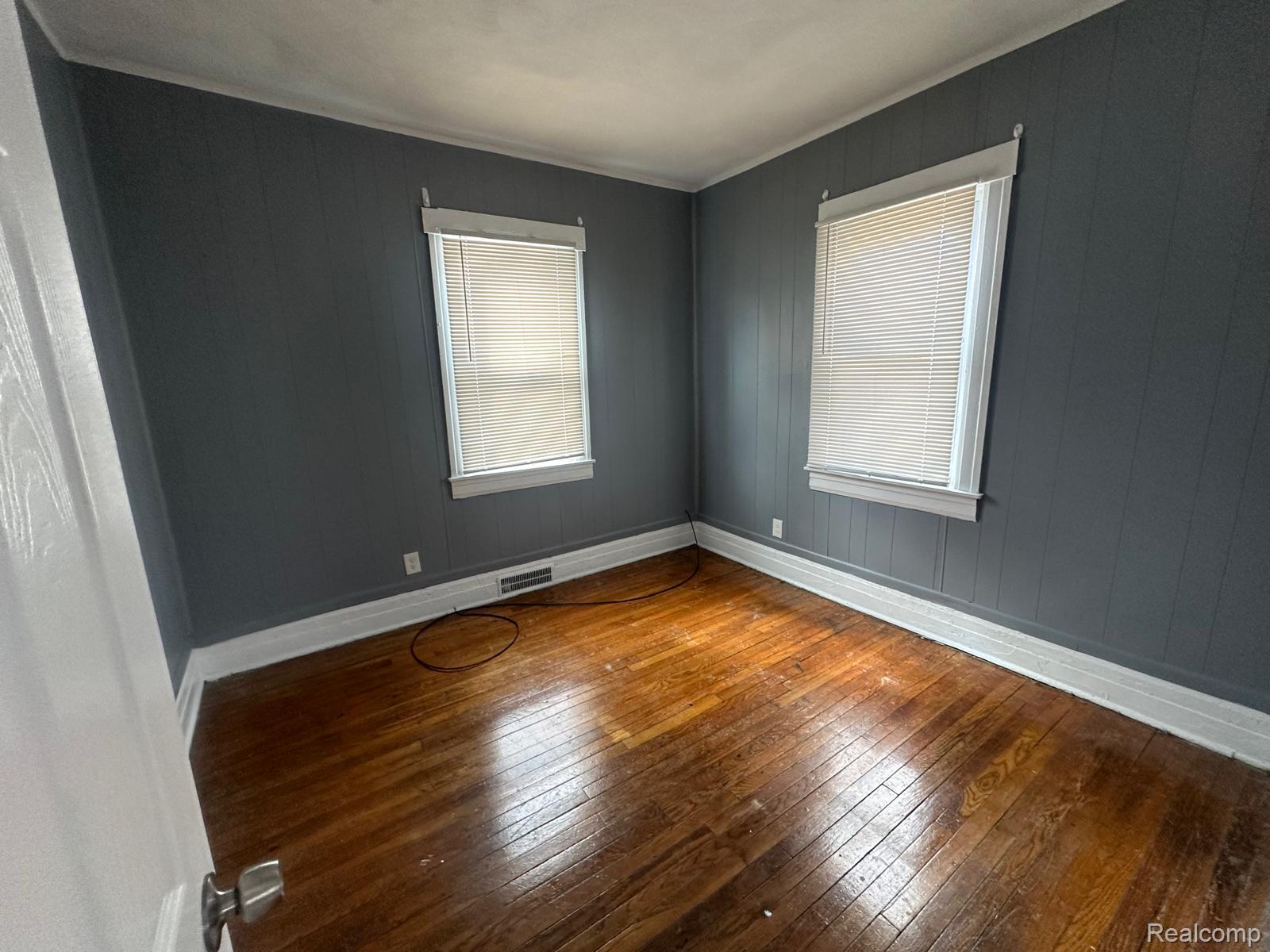 3411 S Edsel Street Property Photo 6