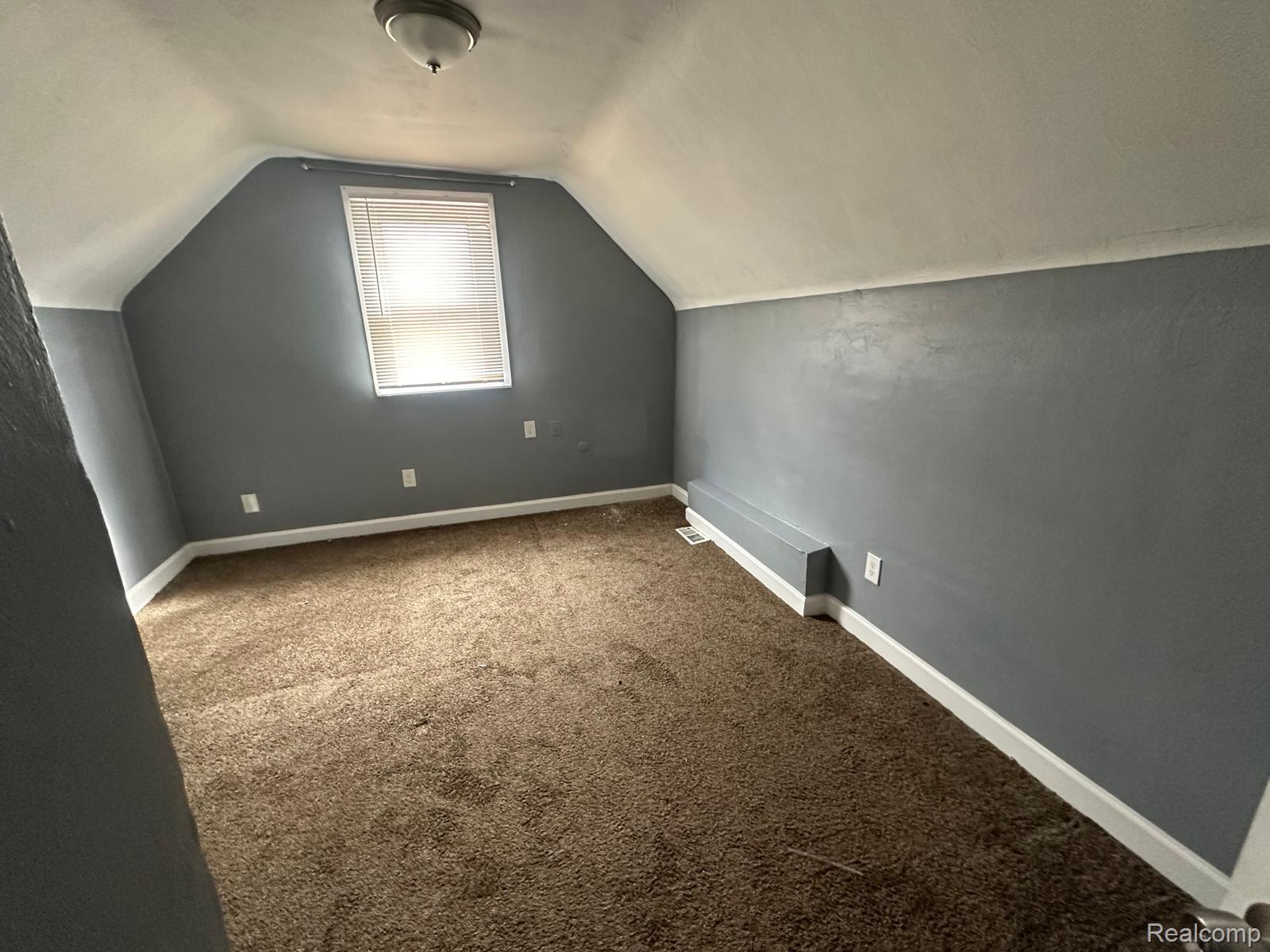 3411 S Edsel Street Property Photo 10