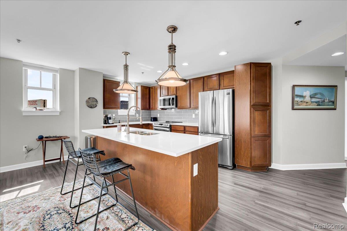 525 W Lafayette Boulevard 11d Property Photo 15