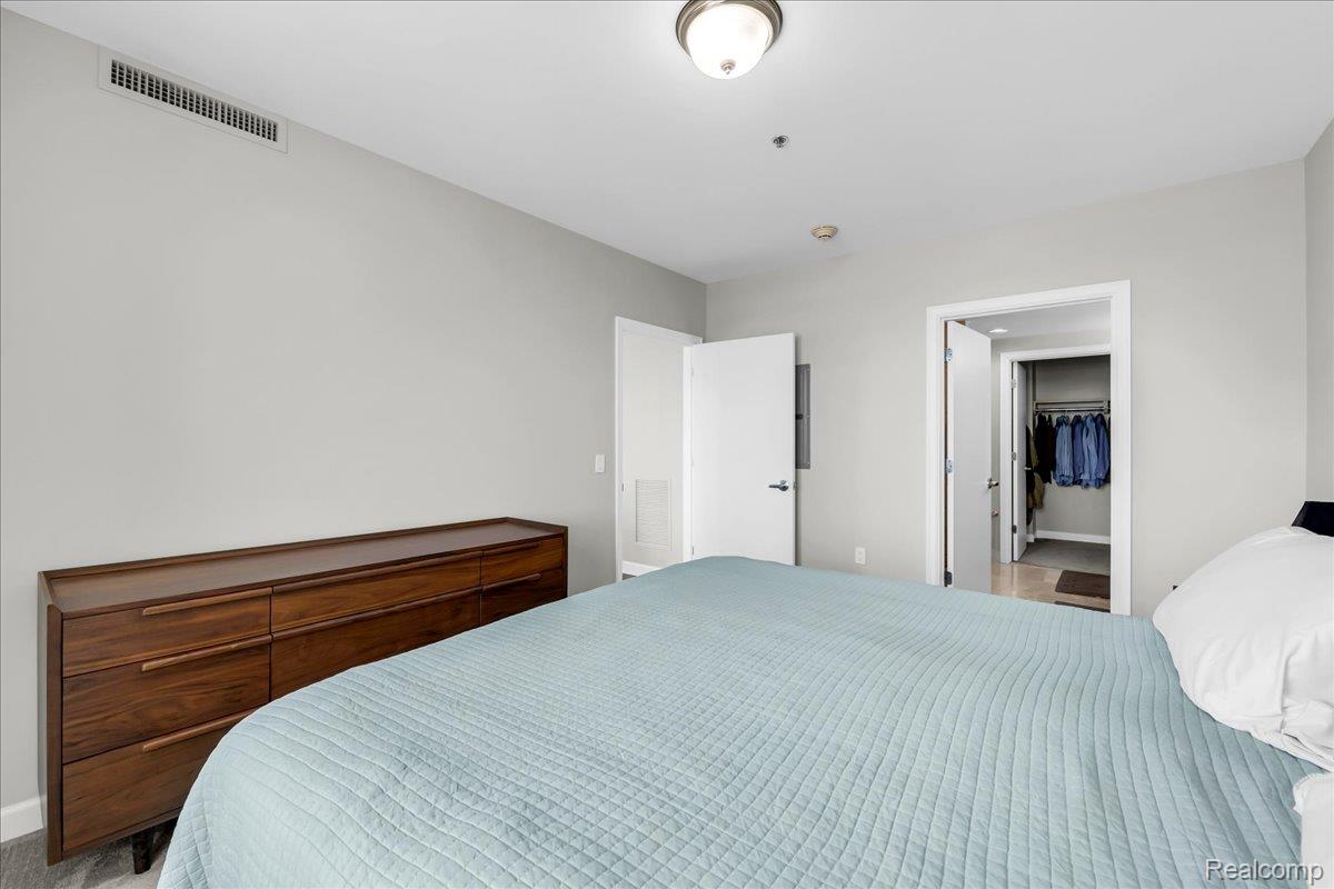 525 W Lafayette Boulevard 11d Property Photo 29