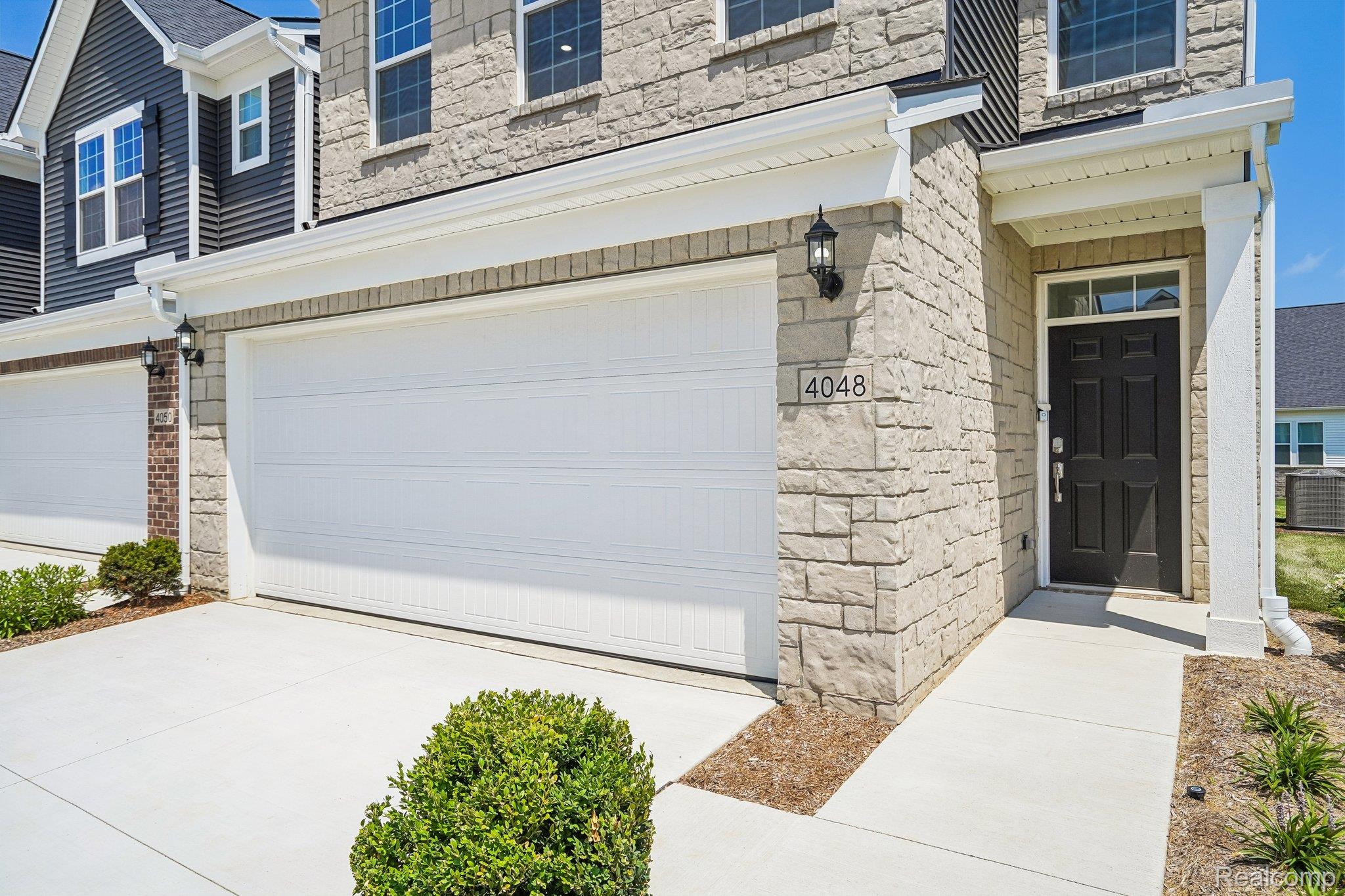 4048 Nottingham Circle Property Photo 5