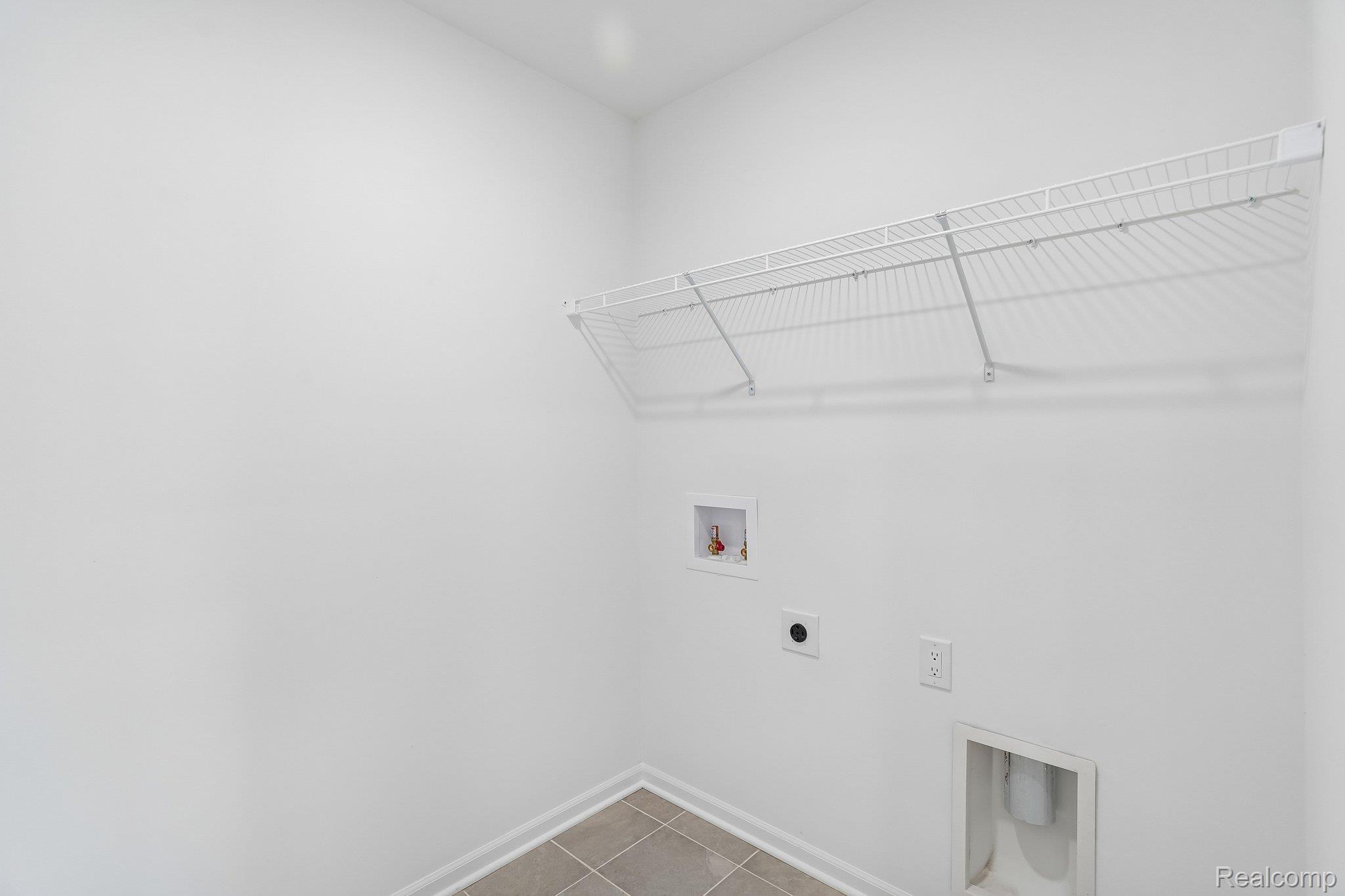 4048 Nottingham Circle Property Photo 29