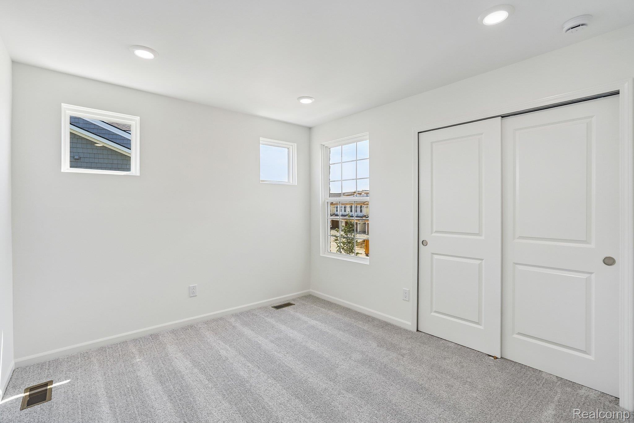 4048 Nottingham Circle Property Photo 35