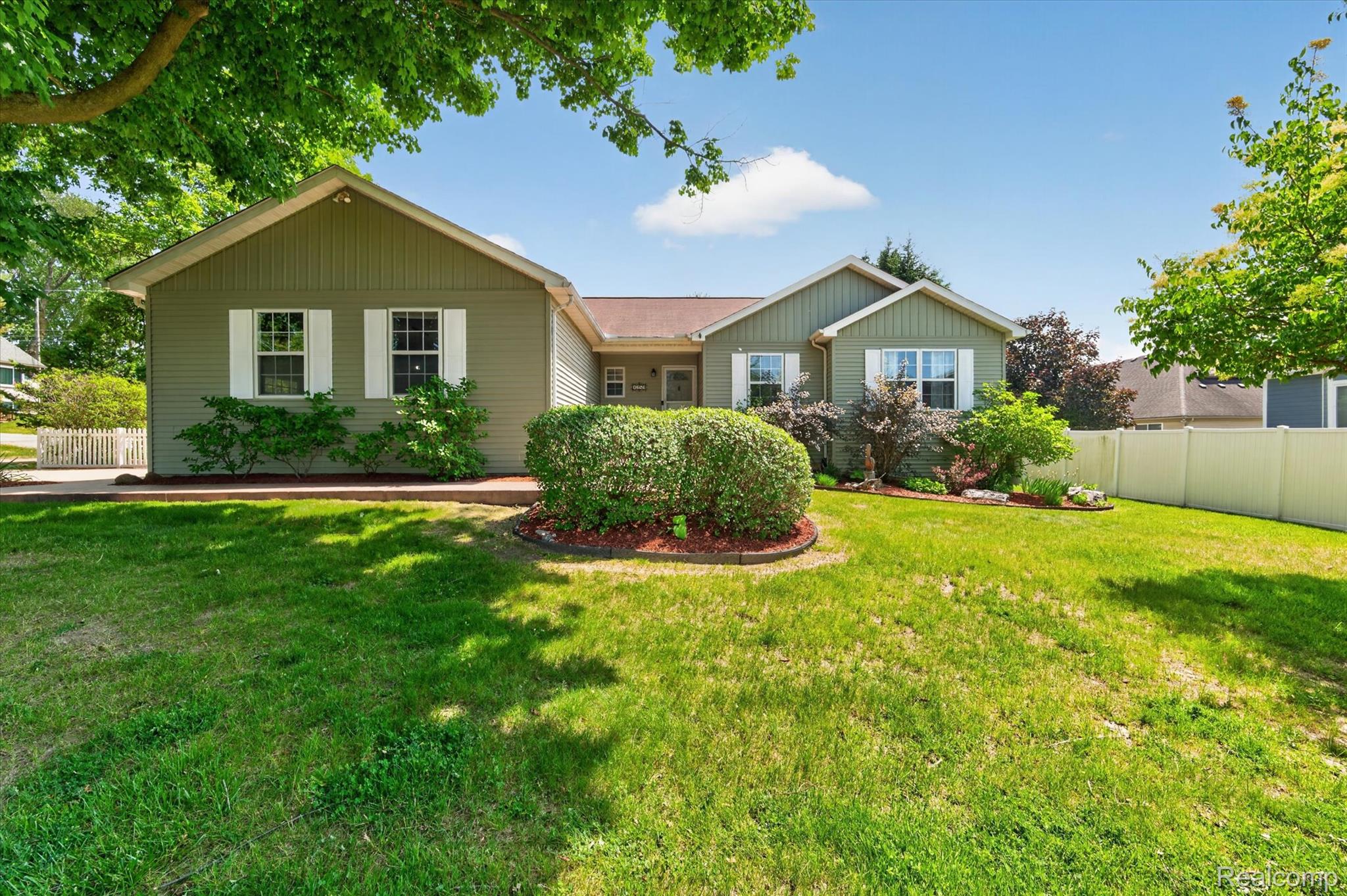 1259 Burgoyne Boulevard Property Photo 1