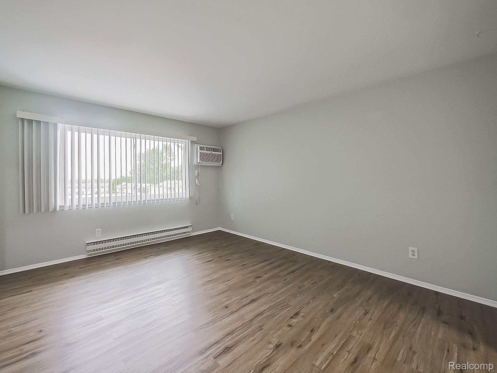 211 Summit Ridge D Property Photo 8