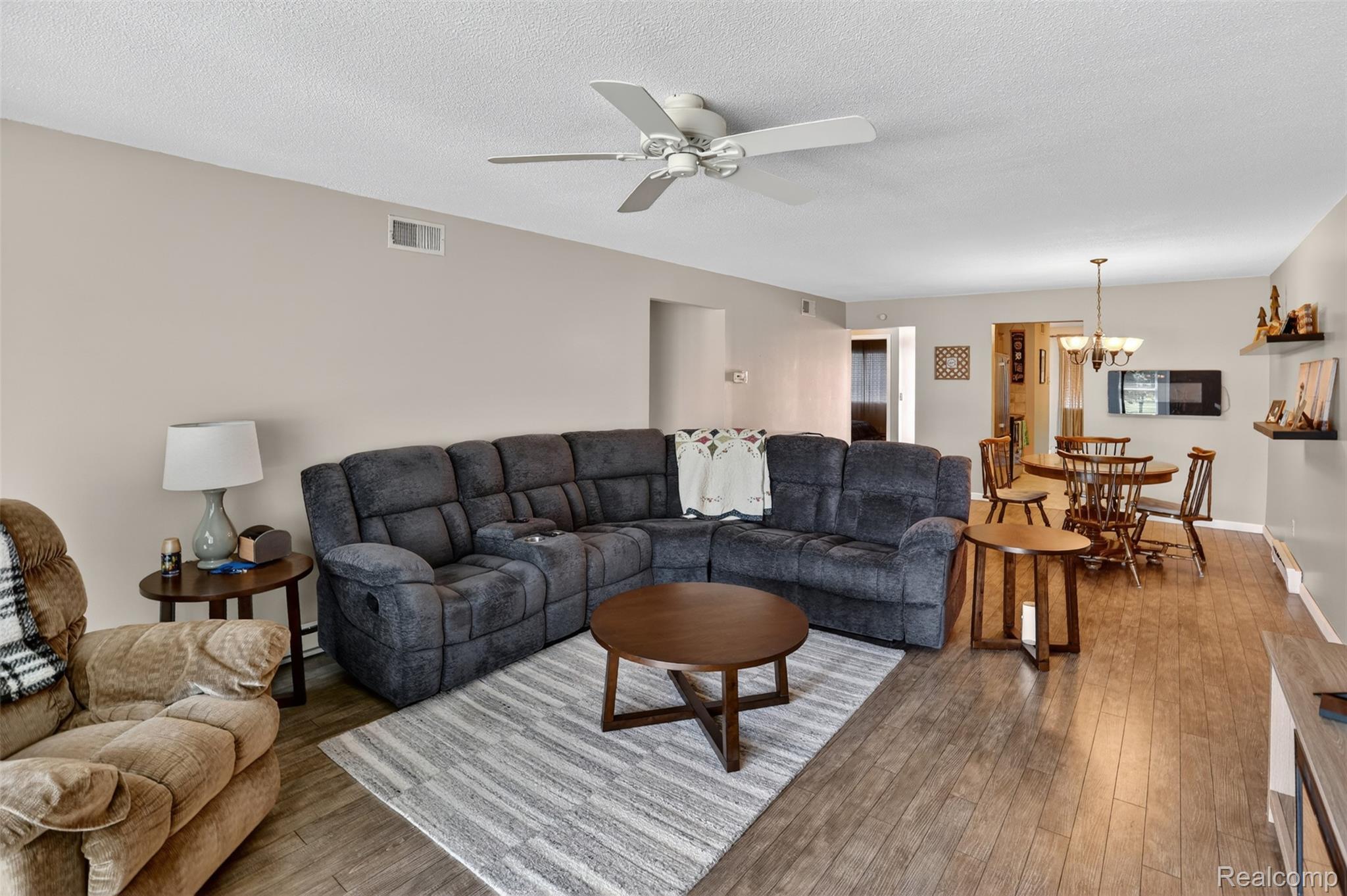 925 Kennely Road G-106 Property Photo 5
