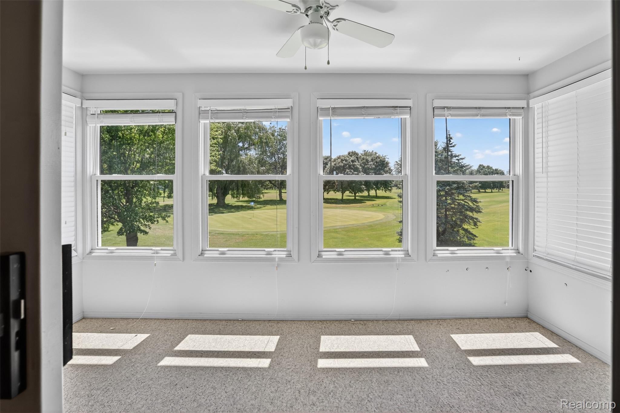 925 Kennely Road G-106 Property Photo 19