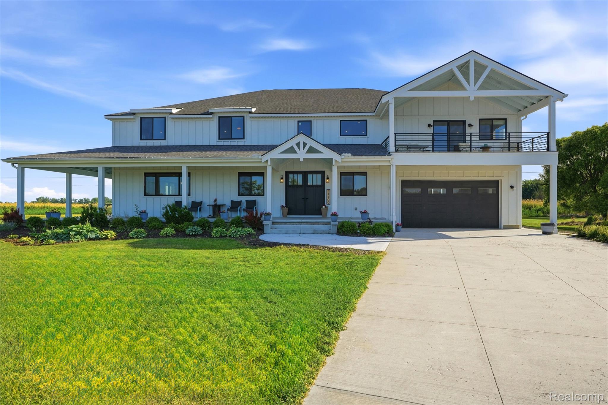 31100 S River Road Property Photo 1