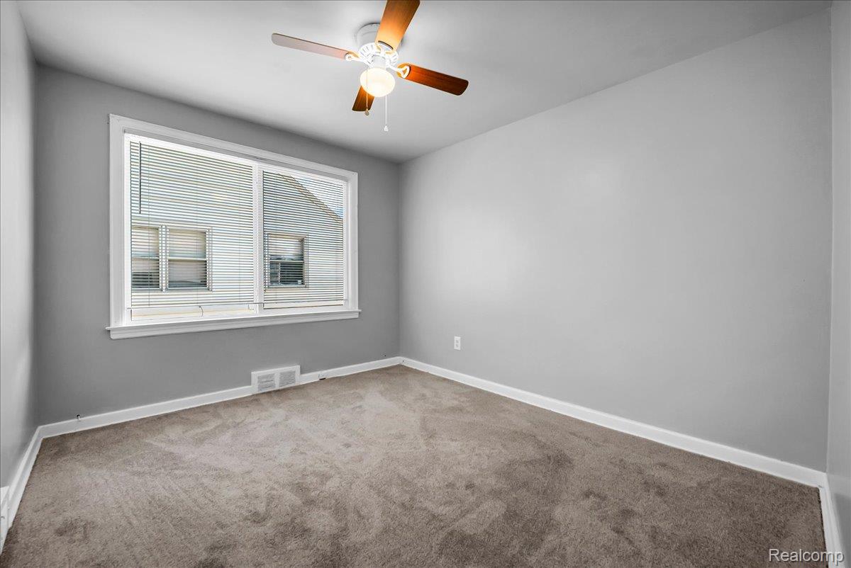 20114 Regent Drive Property Photo 17