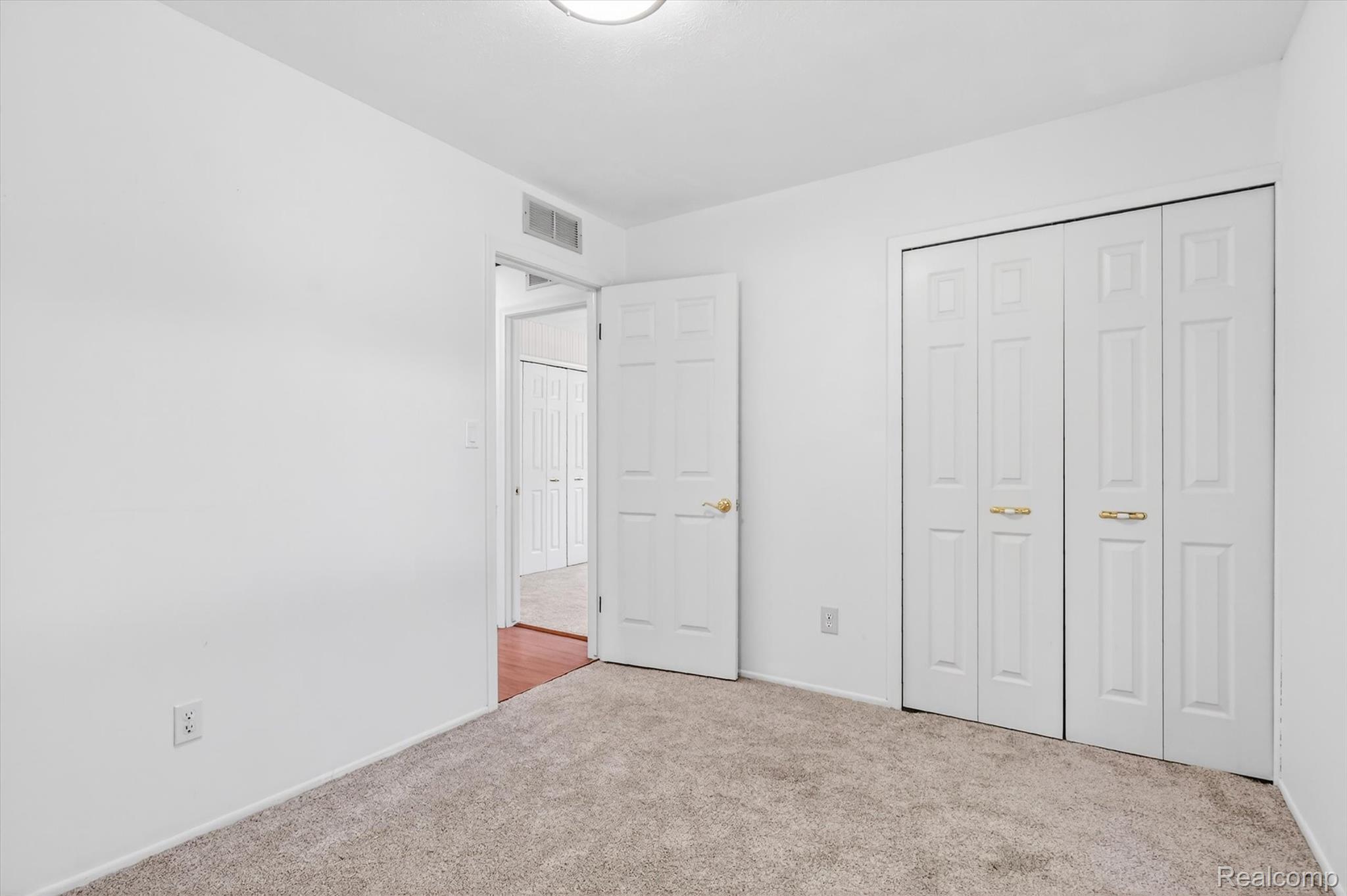 48050 Hull Road Property Photo 31