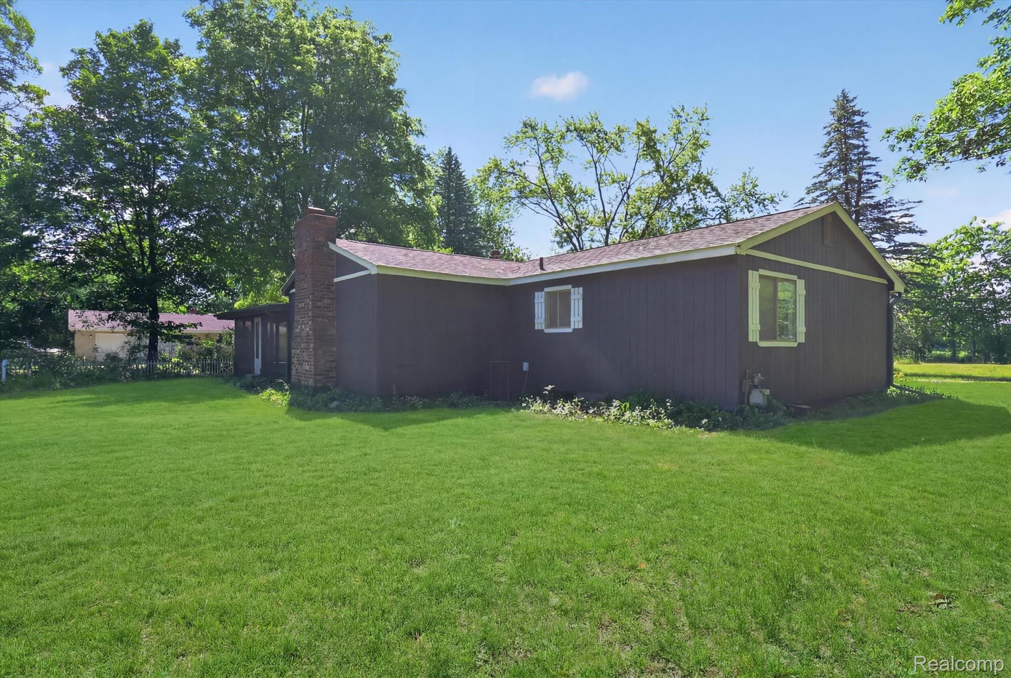 48050 Hull Road Property Photo 36