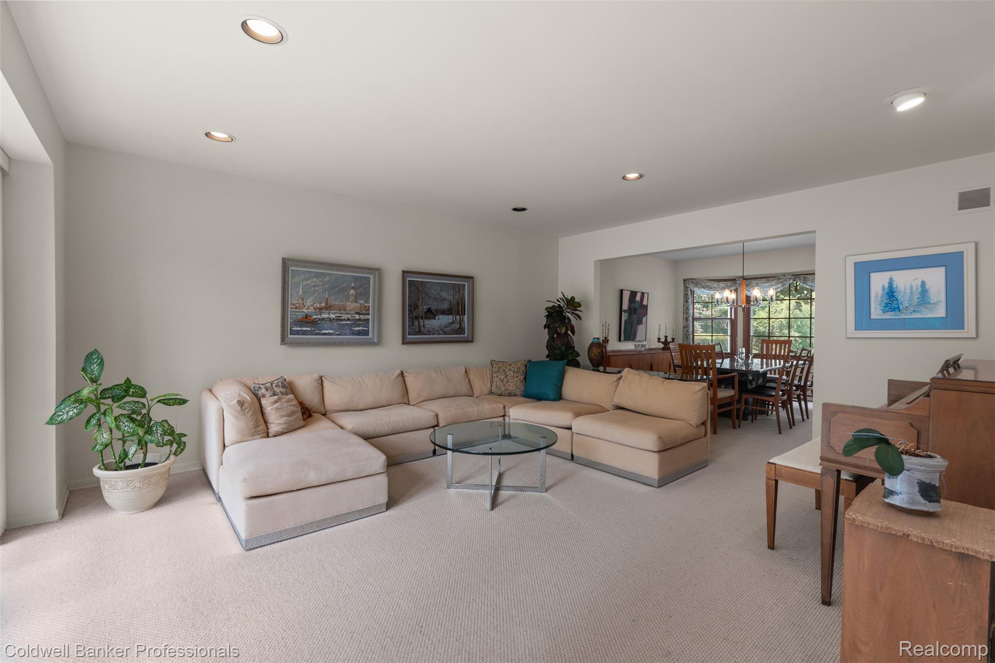 6890 Alderley Way Property Photo 6