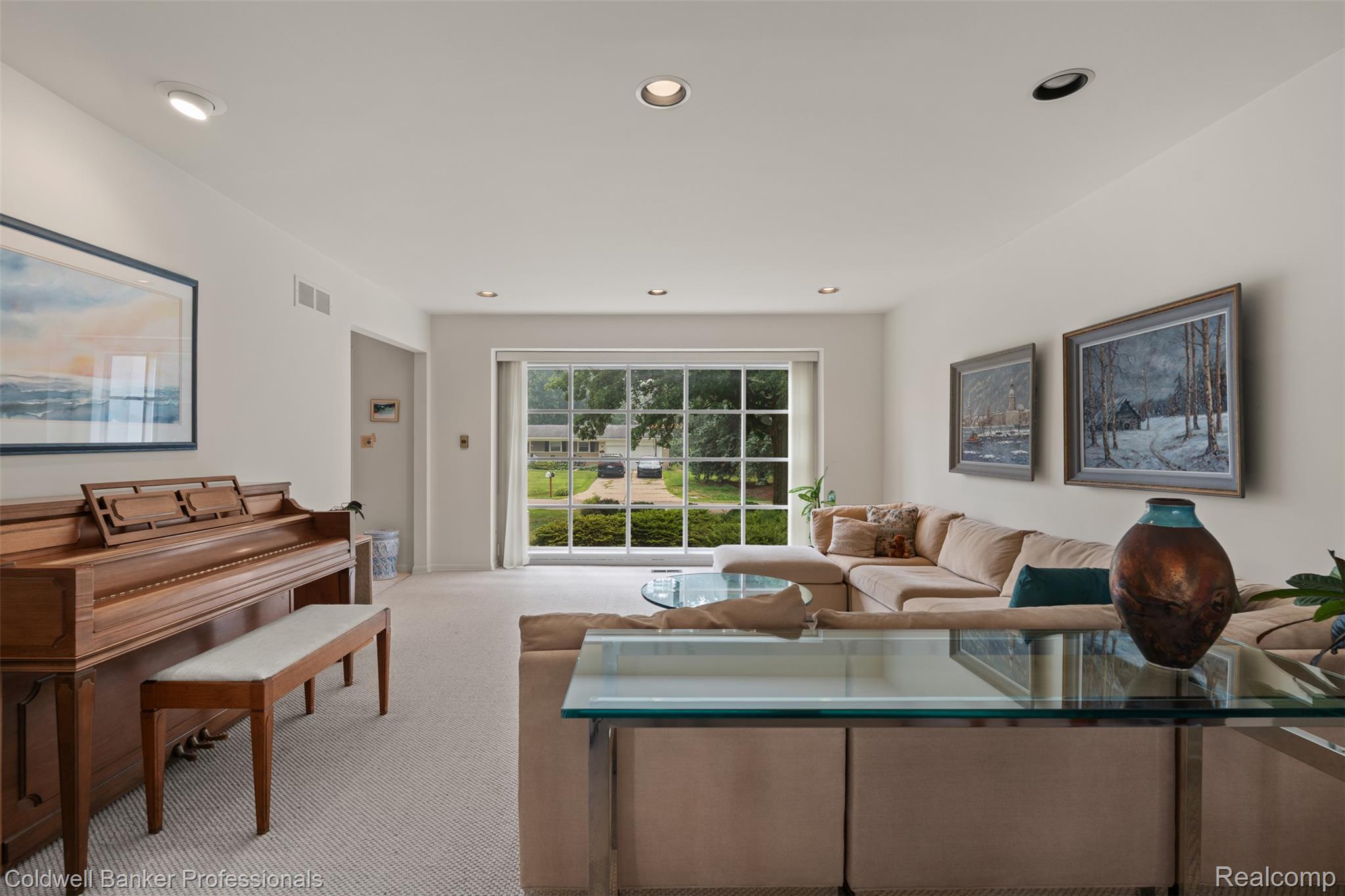 6890 Alderley Way Property Photo 7