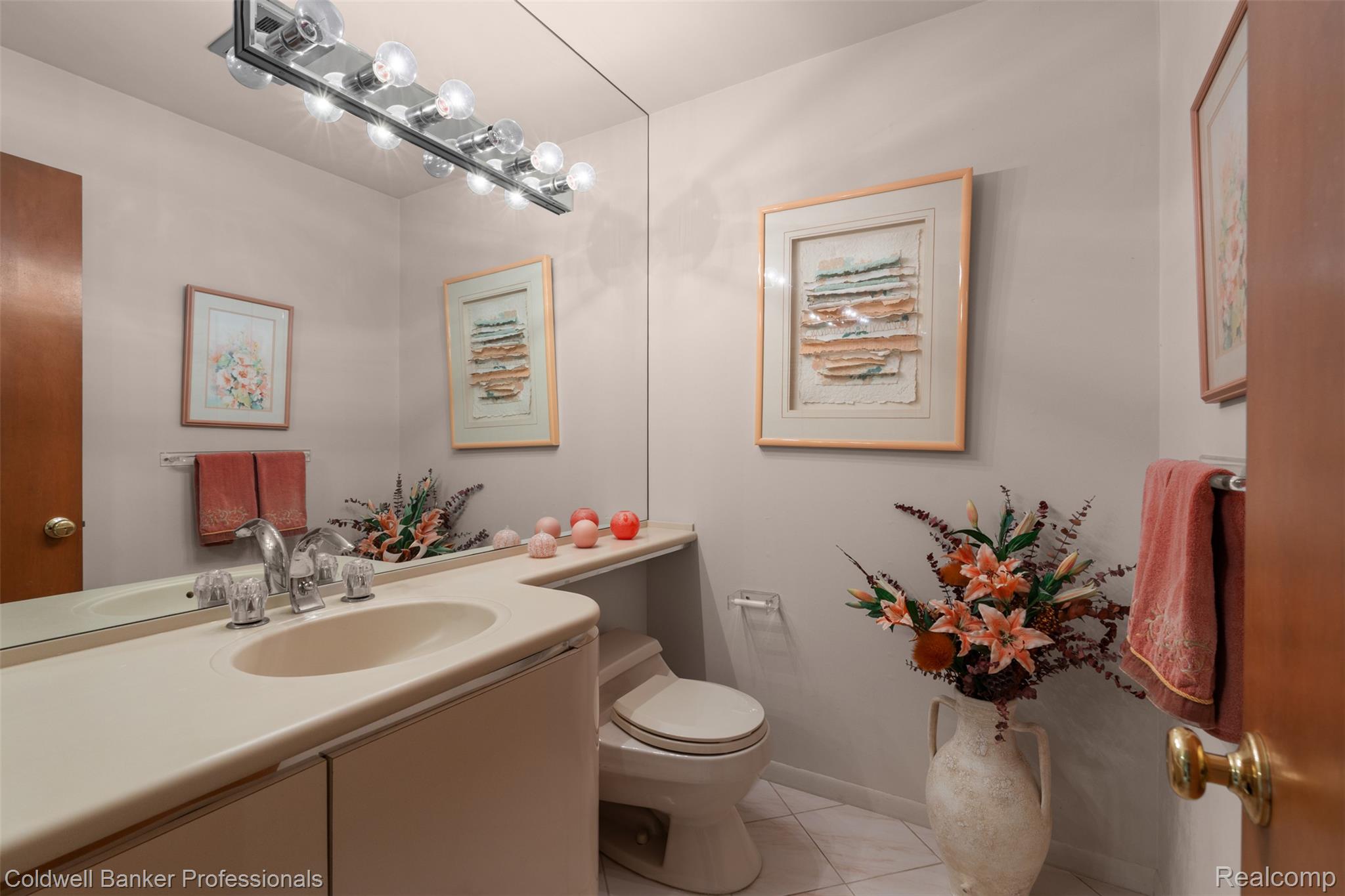 6890 Alderley Way Property Photo 24