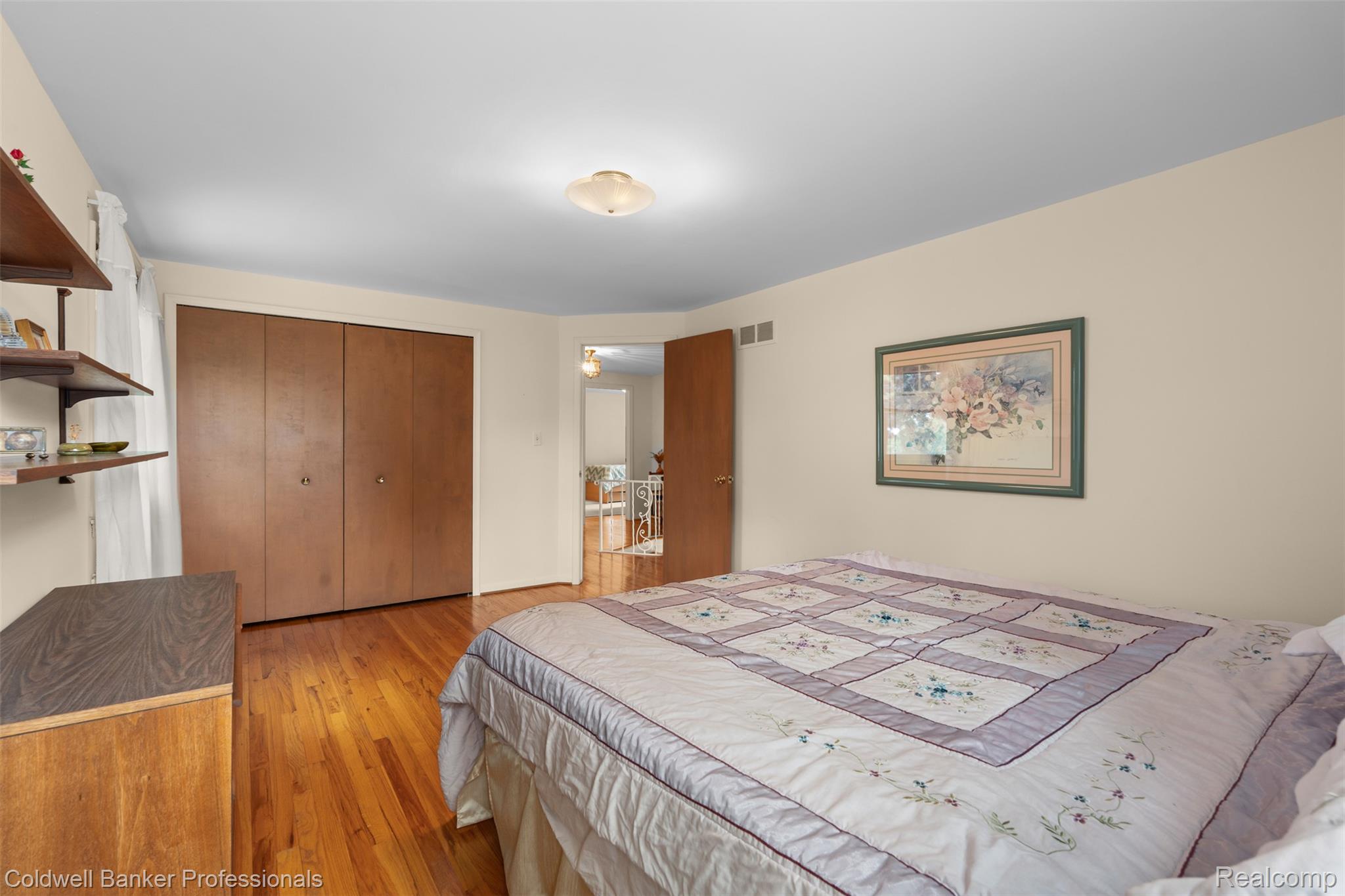 6890 Alderley Way Property Photo 28