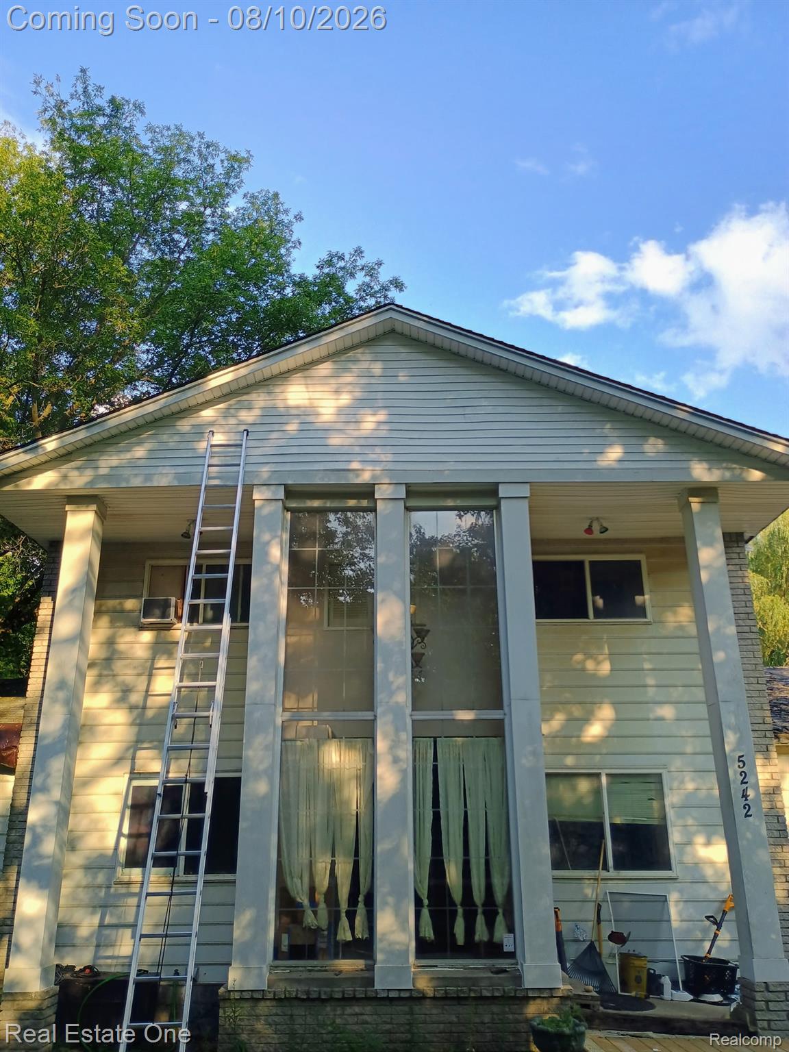 5242 White Lake Road Property Photo 1